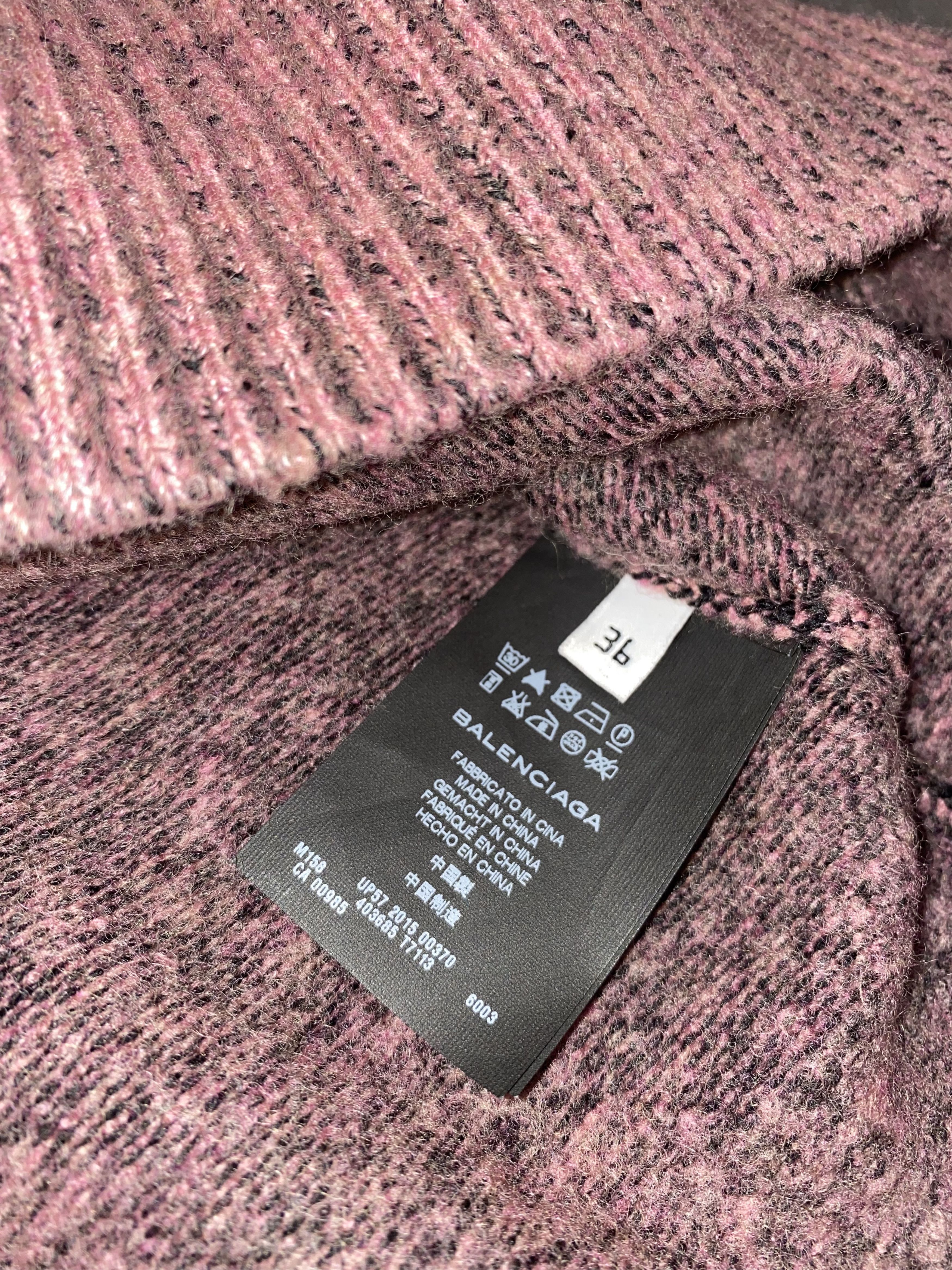 Balenciaga AW15 Balenciaga Pink Distressed Wool Handknit Sweater Size US M / EU 48-50 / 2 - 14 Thumbnail