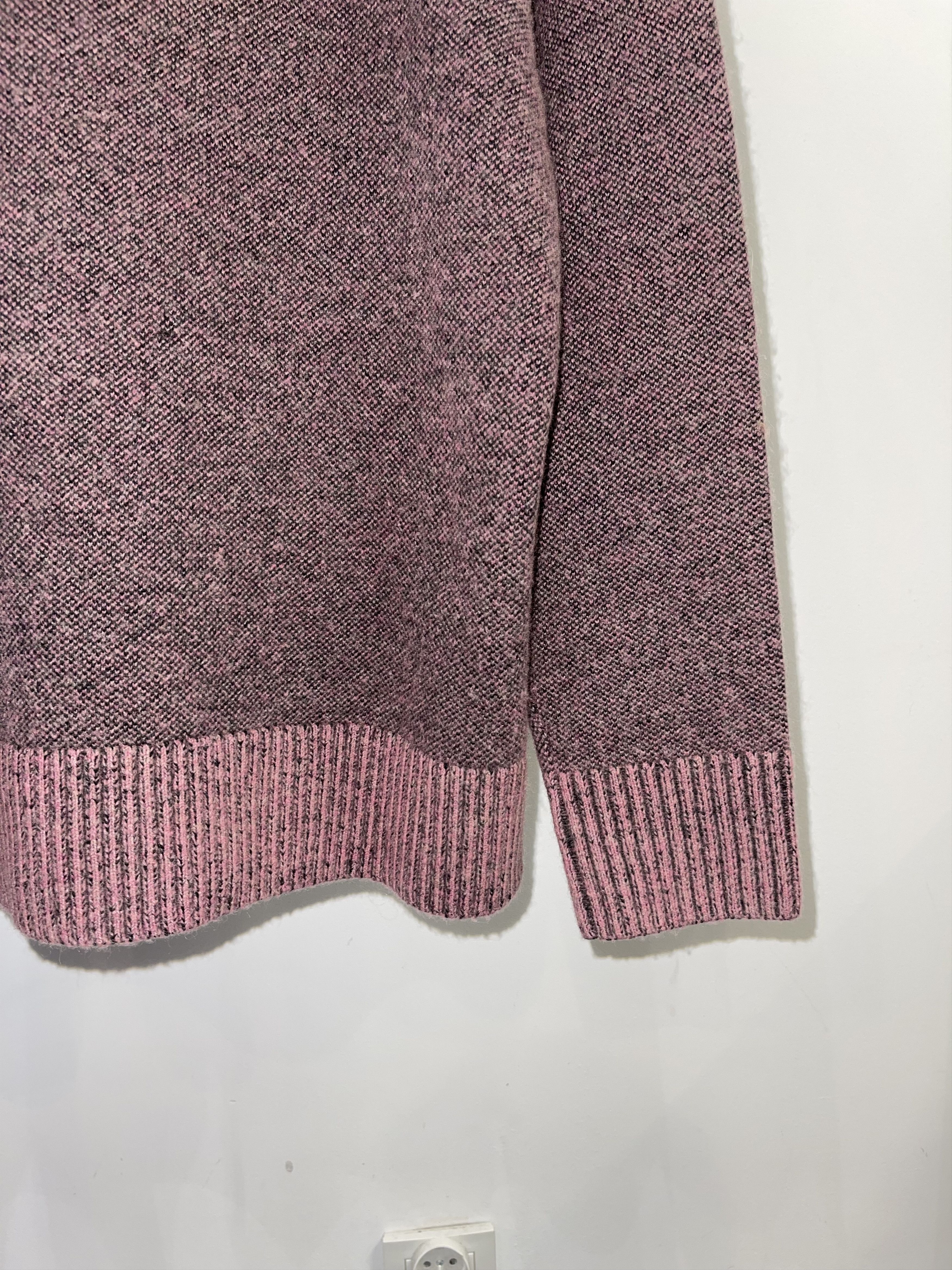 Balenciaga AW15 Balenciaga Pink Distressed Wool Handknit Sweater Size US M / EU 48-50 / 2 - 6 Thumbnail