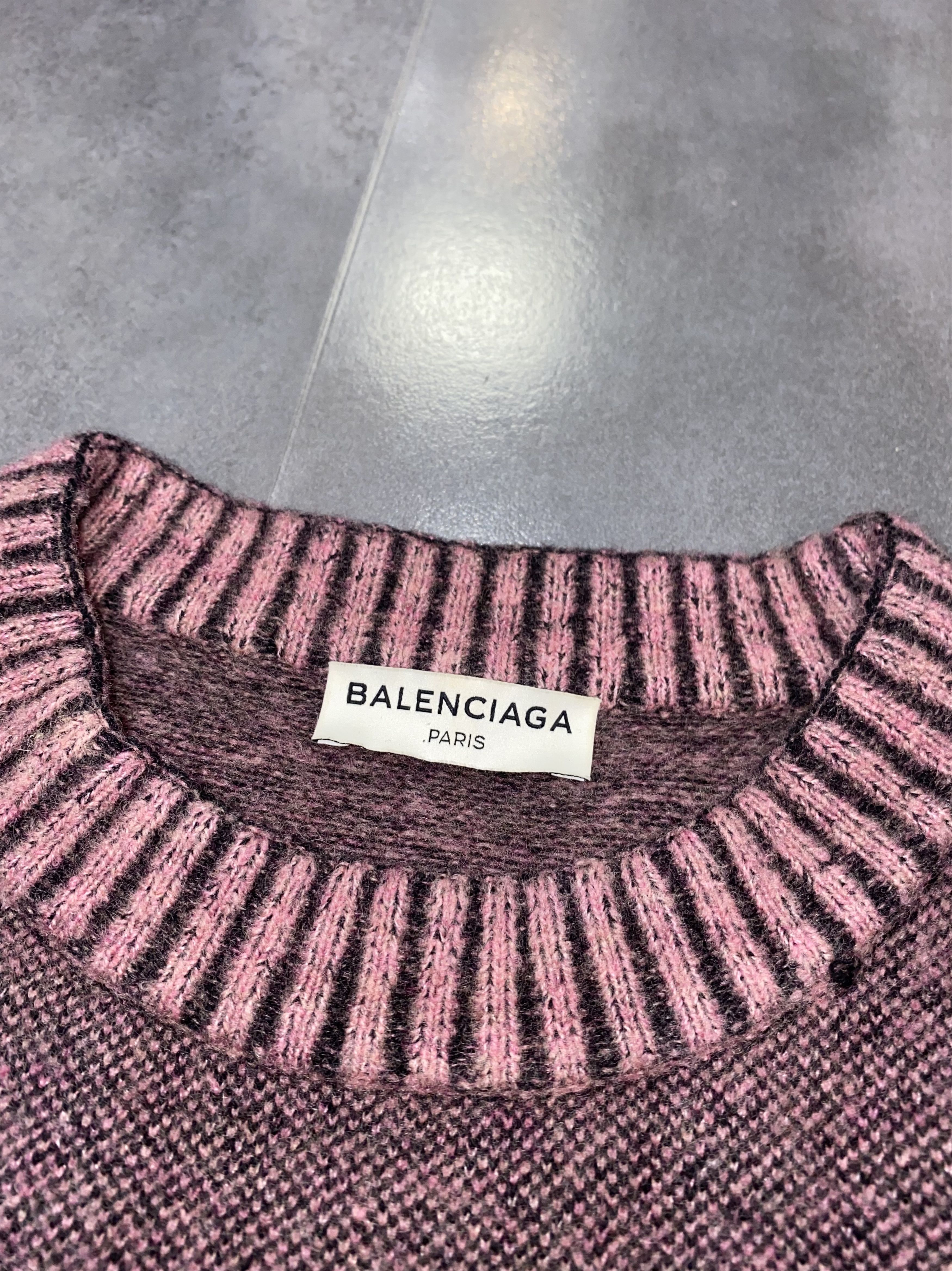 Balenciaga AW15 Balenciaga Pink Distressed Wool Handknit Sweater Size US M / EU 48-50 / 2 - 13 Thumbnail