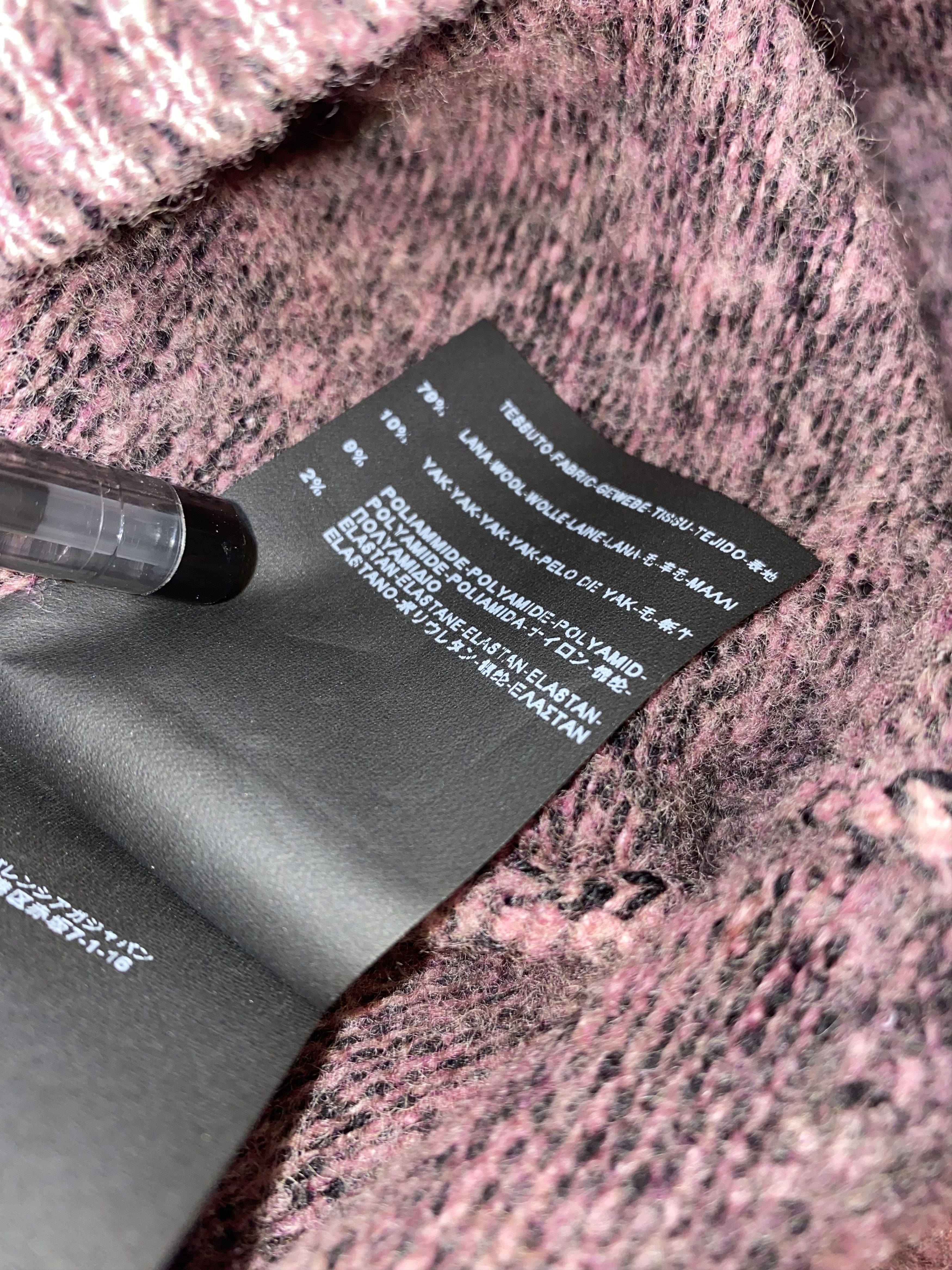 Balenciaga AW15 Balenciaga Pink Distressed Wool Handknit Sweater Size US M / EU 48-50 / 2 - 15 Thumbnail