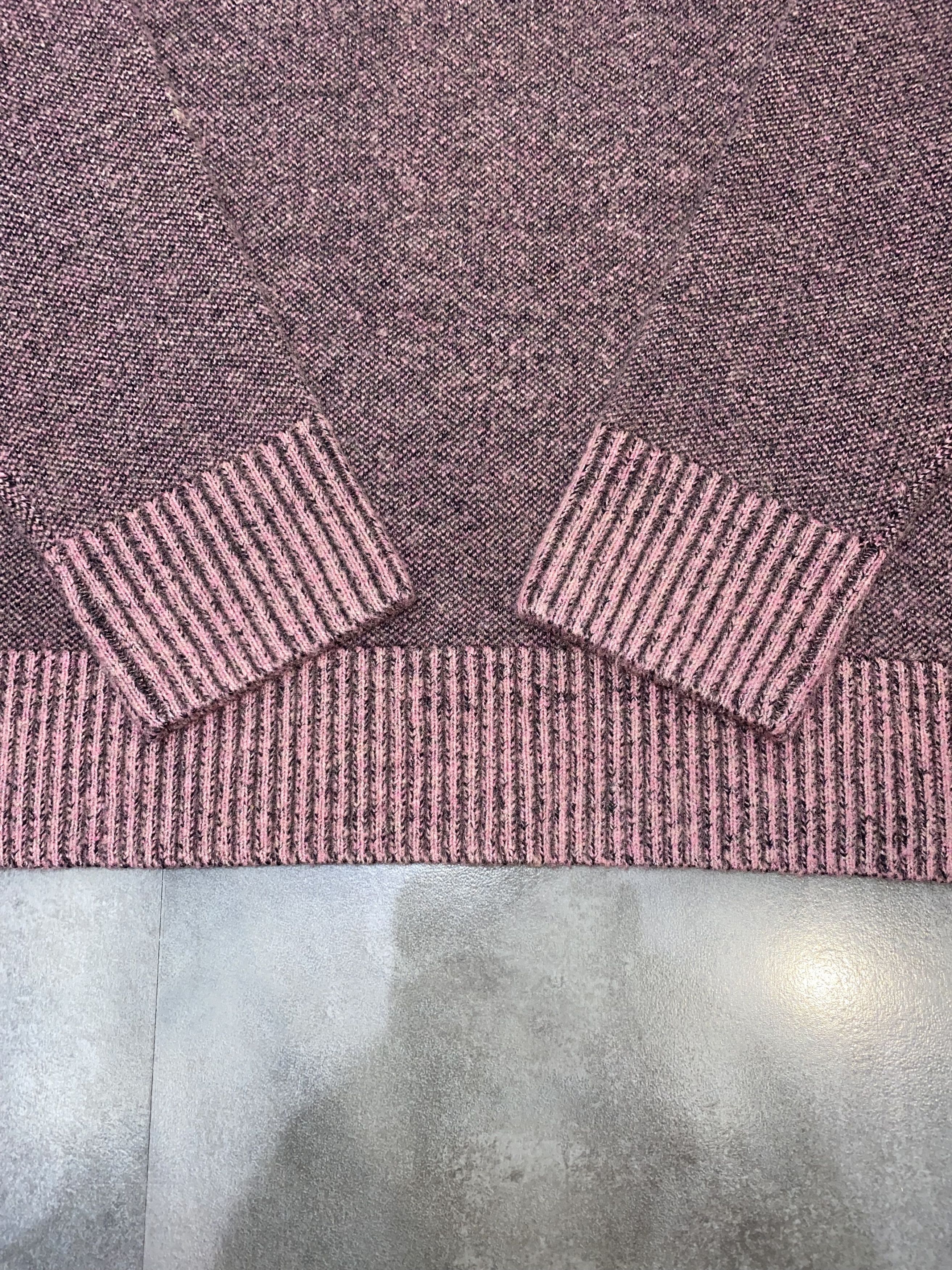 Balenciaga AW15 Balenciaga Pink Distressed Wool Handknit Sweater Size US M / EU 48-50 / 2 - 11 Thumbnail
