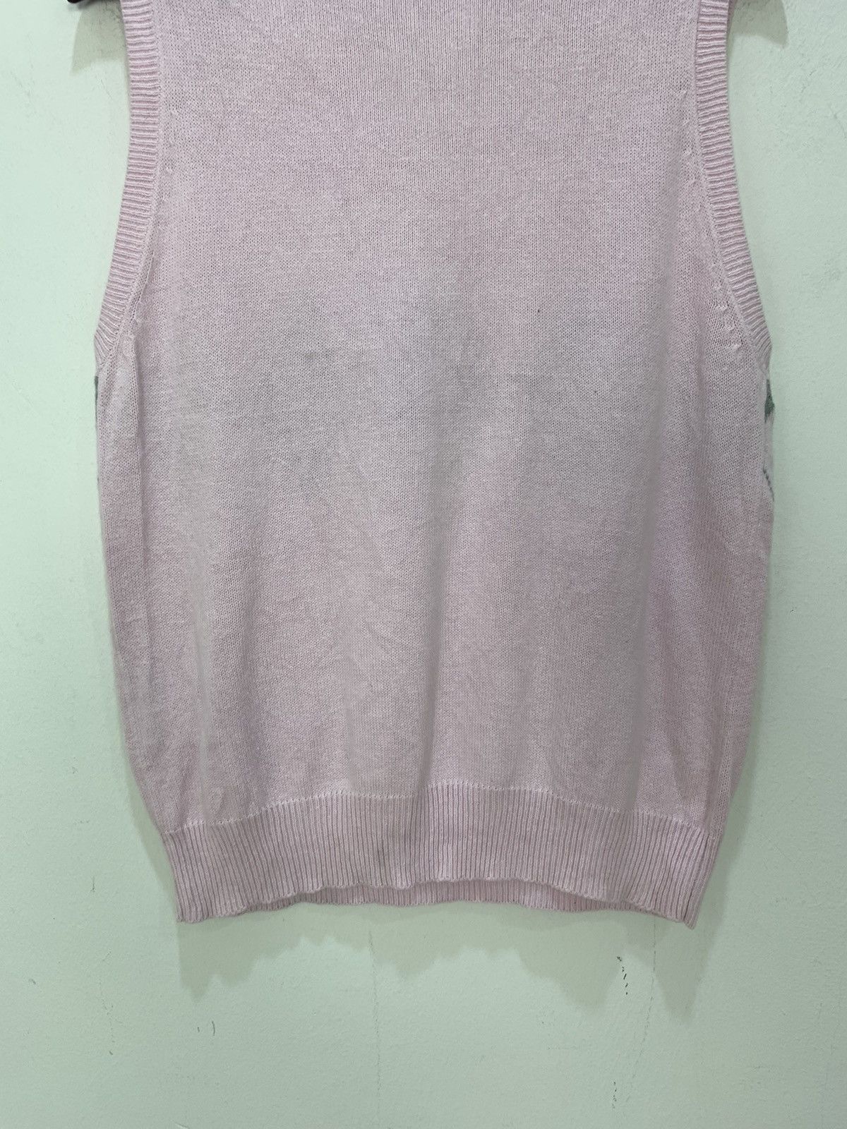 Aran Sweater Market × Japanese Brand × Uniqlo UNIQLO Argyle Plaid Knitwear Pullover Jumper Sweater Vest Size US S / EU 44-46 / 1 - 8 Thumbnail