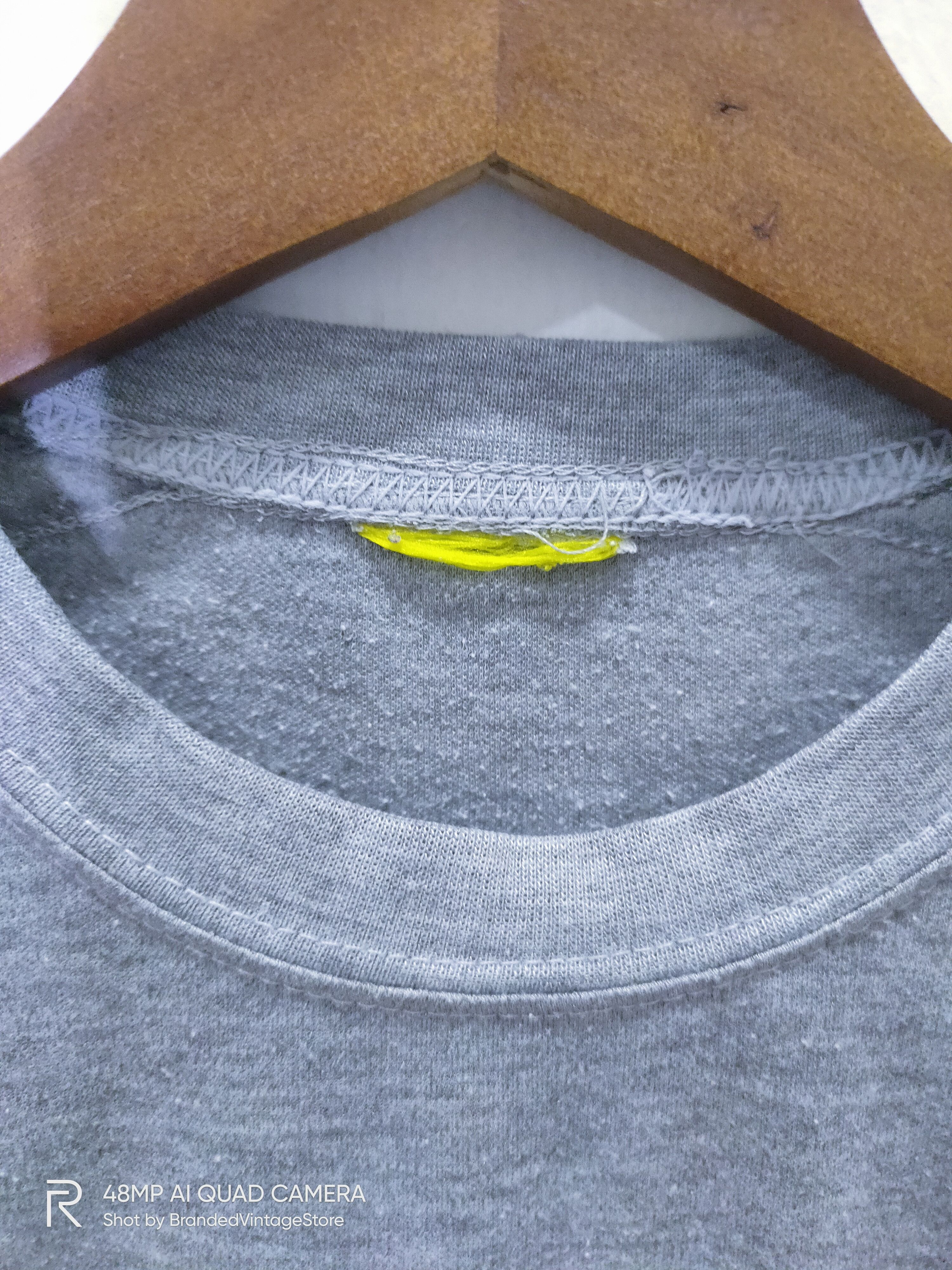 Body Glove BODY GLOVE Slim Fit Big Logo Rainbow Colour Printed Art Tee Size US M / EU 48-50 / 2 - 7 Thumbnail