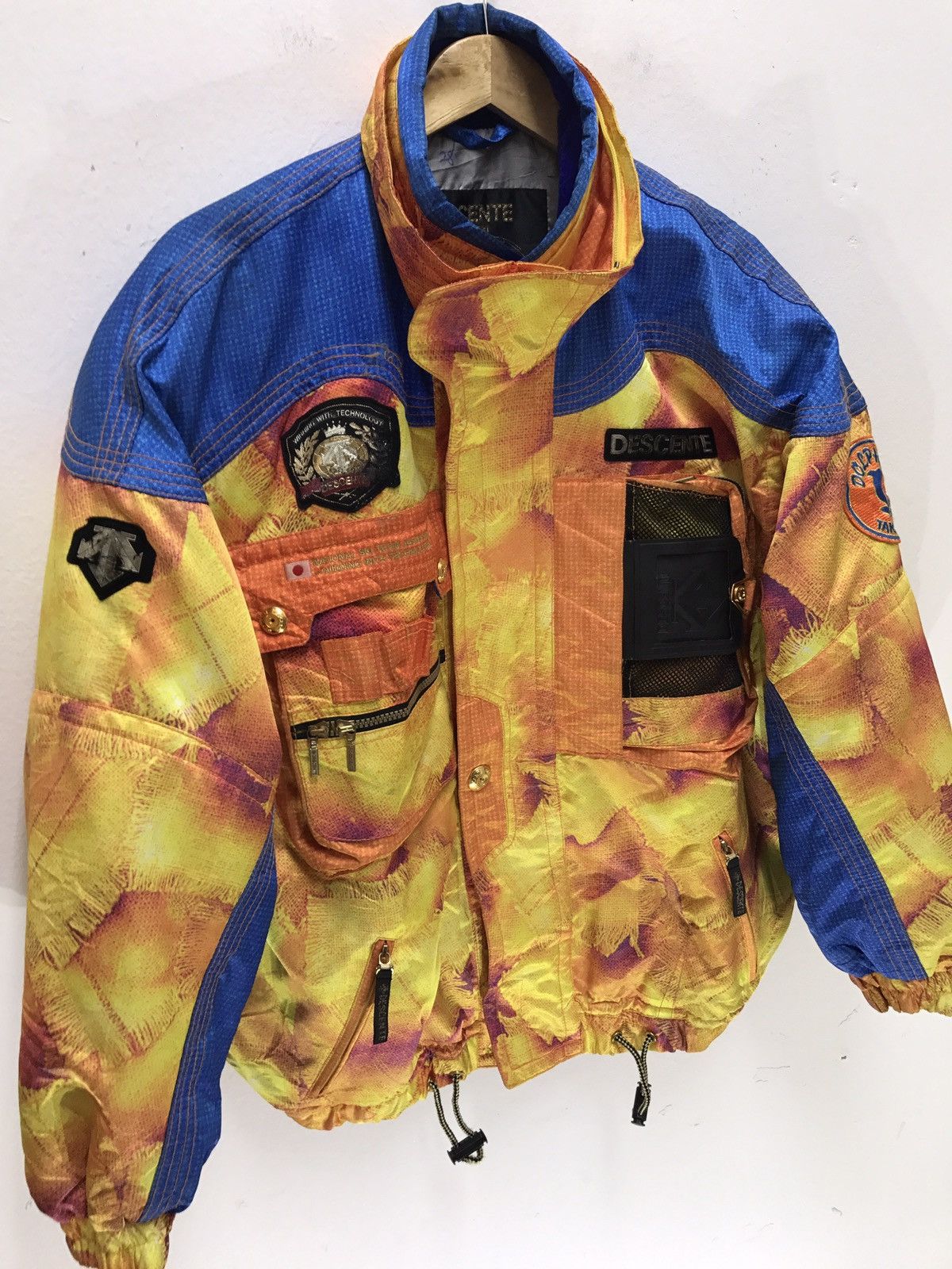 Descente Vtg 90s Descente Ski Jacket Multi Colour Abstract Size US L / EU 52-54 / 3 - 2 Thumbnail