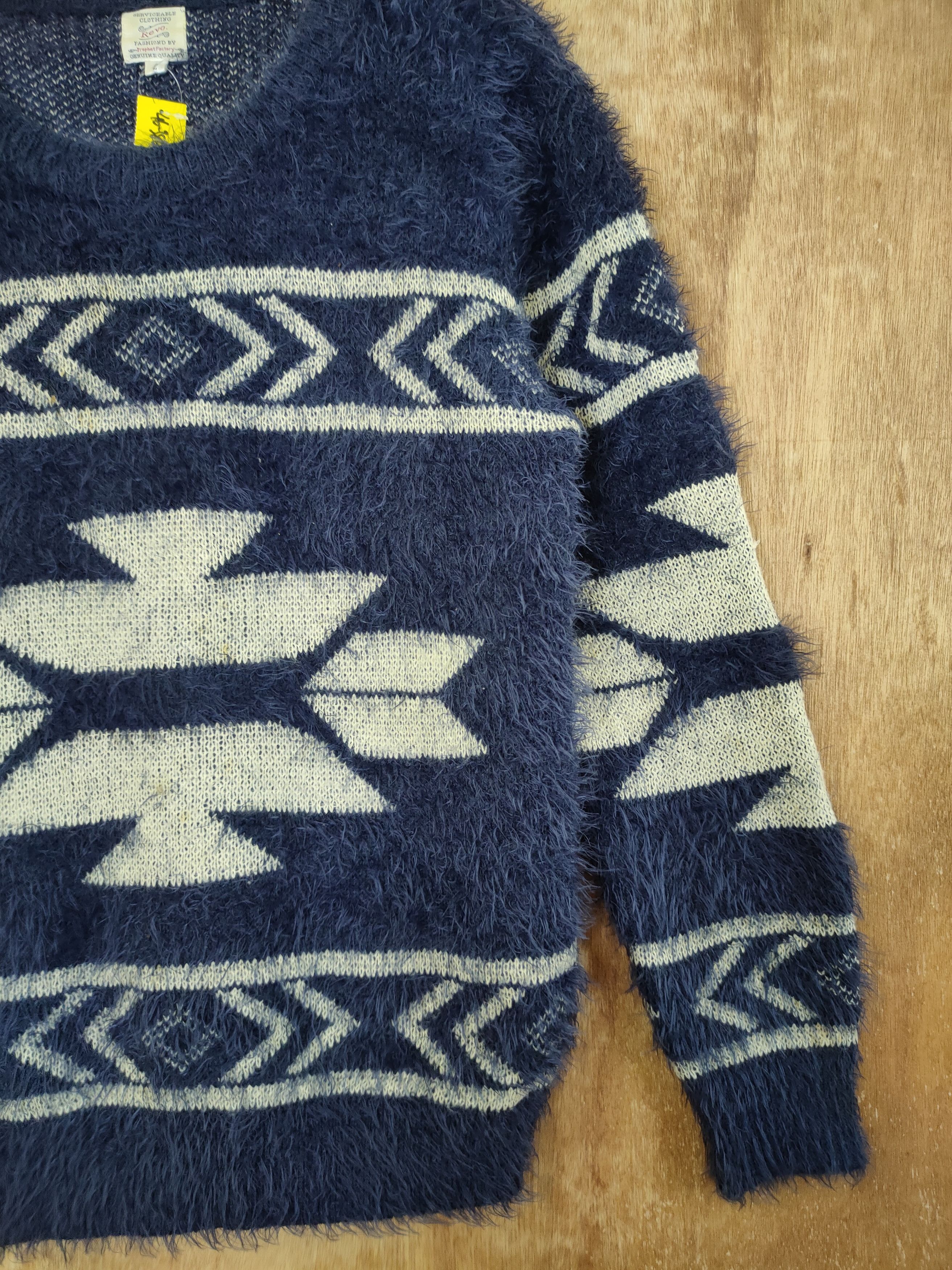 Vintage DL Revo Mohair fur navajo art sweatshirt knitwear #46-386 Size US S / EU 44-46 / 1 - 3 Thumbnail