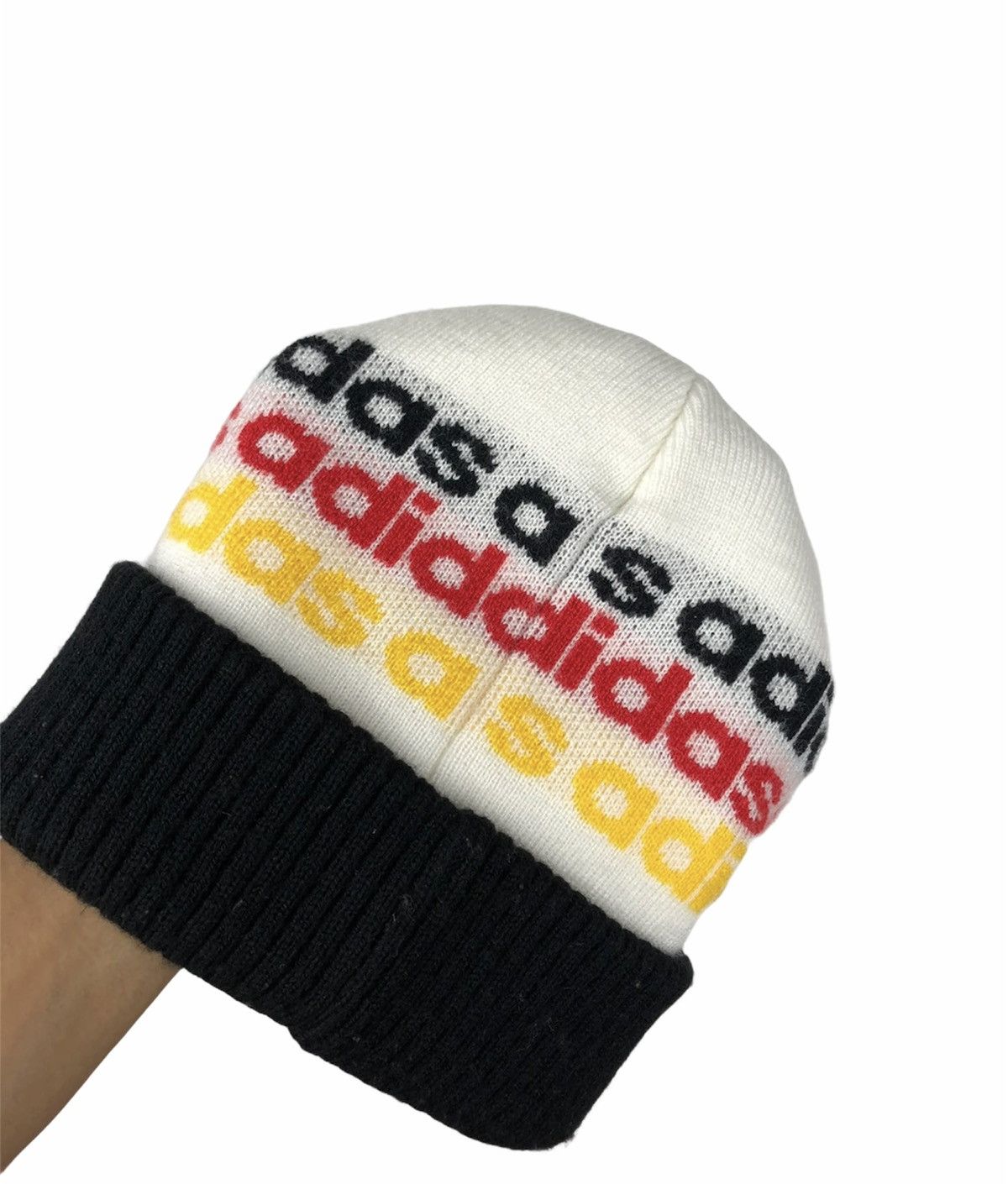 Adidas Vintage Adidas Snow Cap Size ONE SIZE - 1 Thumbnail