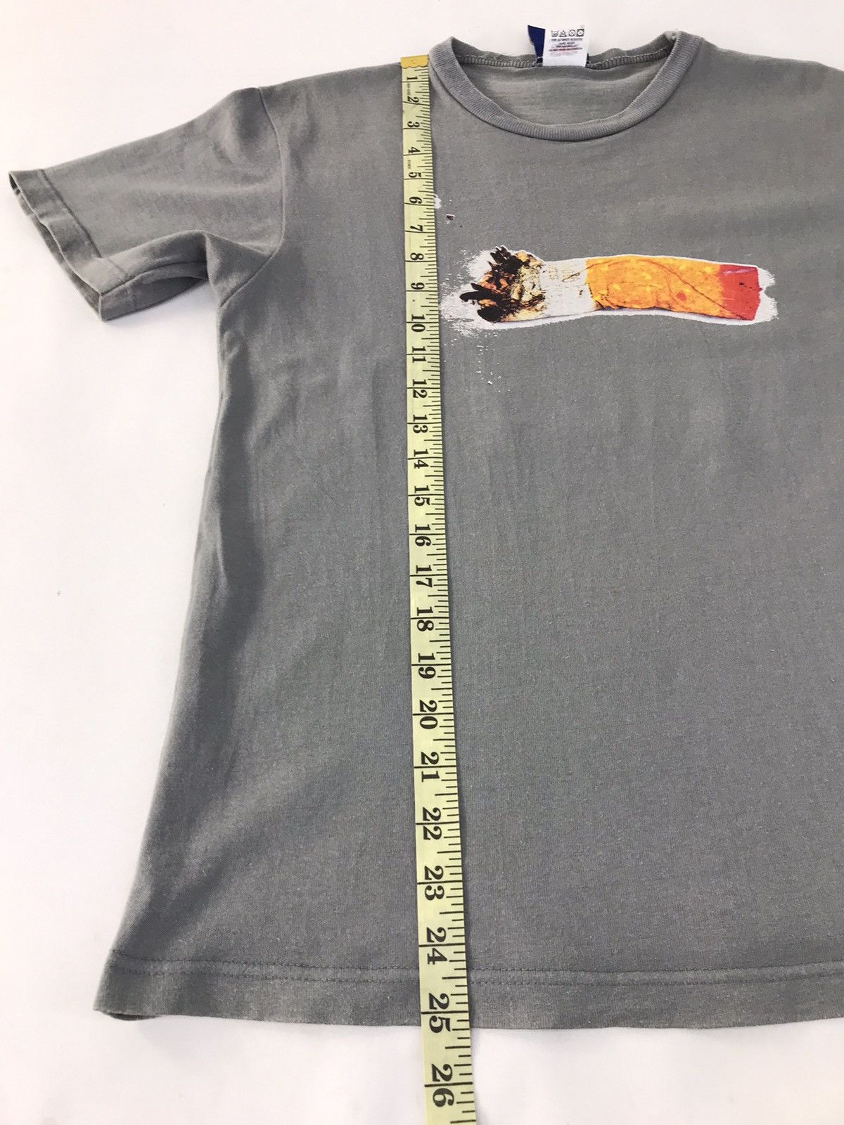 Vintage Vintage Stylorouge Made In England Picture a cigarette Tee Size US S / EU 44-46 / 1 - 9 Thumbnail