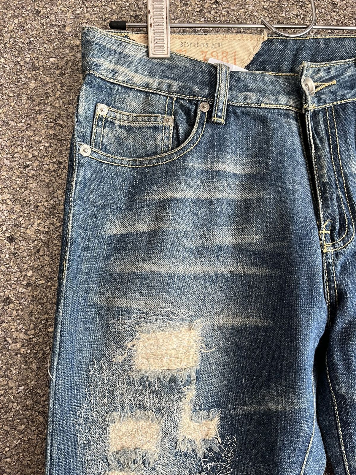 Japanese Brand Dy 7981 ft49 Size US 31 - 3 Thumbnail