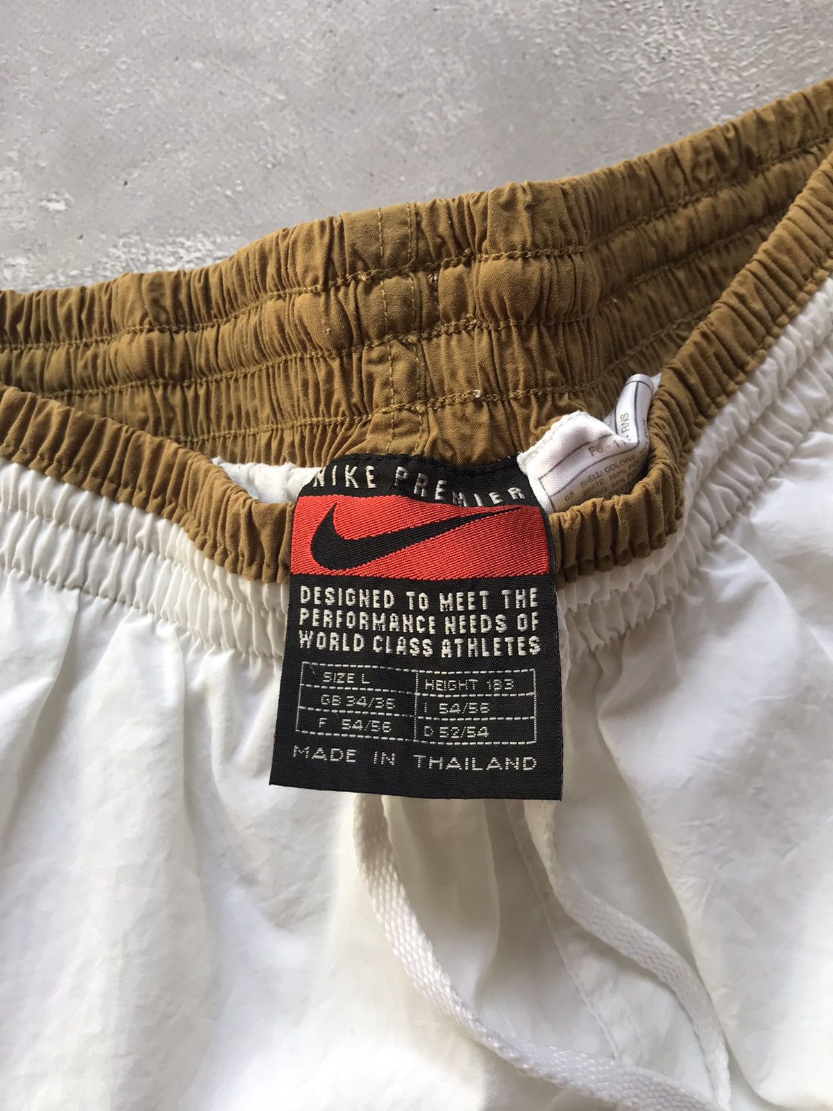 Nike × Vintage Nike Premier vintage shorts Size US 34 / EU 50 - 4 Thumbnail