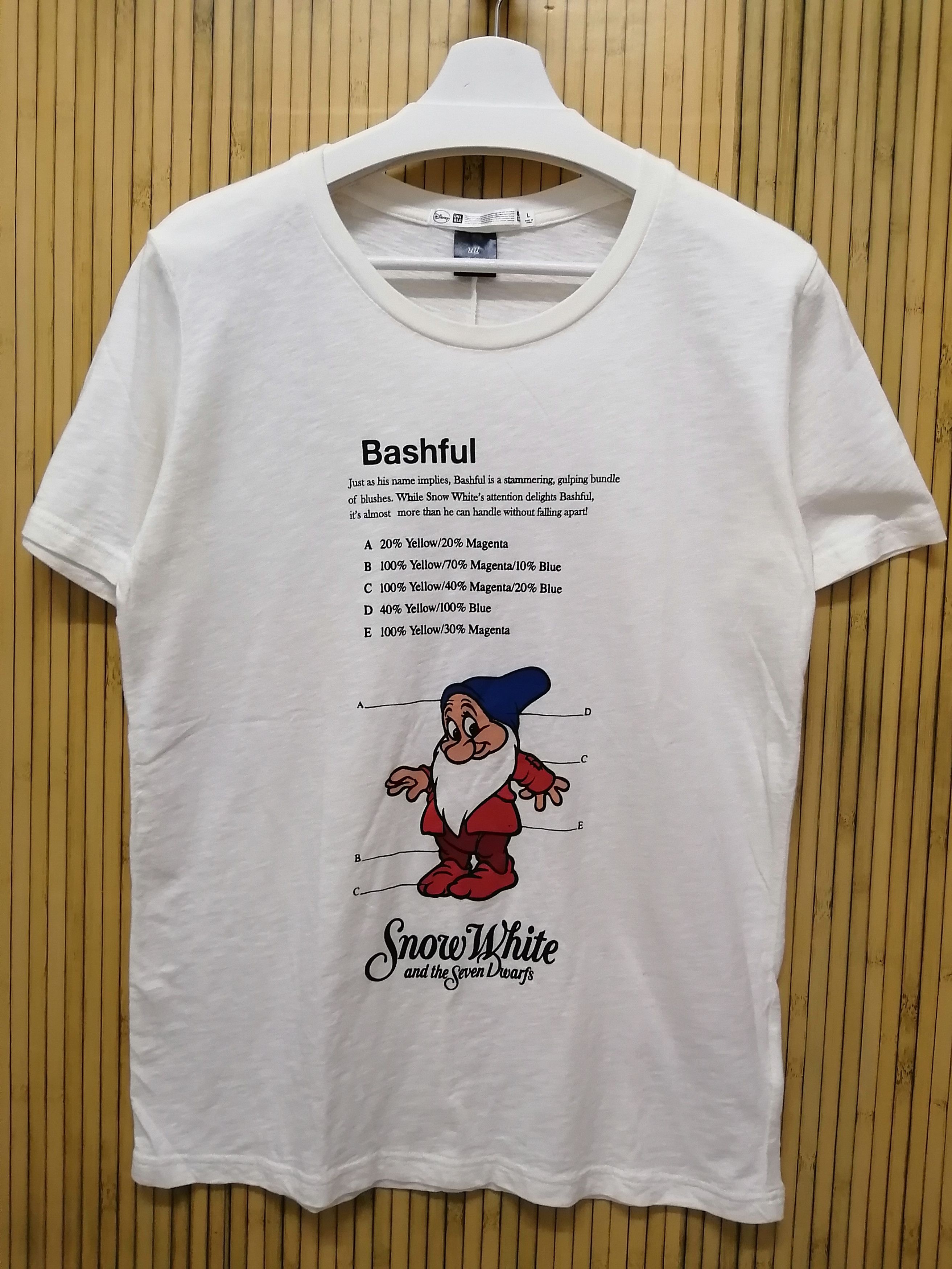Undercover × Uniqlo UNIQLO UNDERCOVER x DISNEY Snow White Tshirt Size US L / EU 52-54 / 3 - 6 Thumbnail
