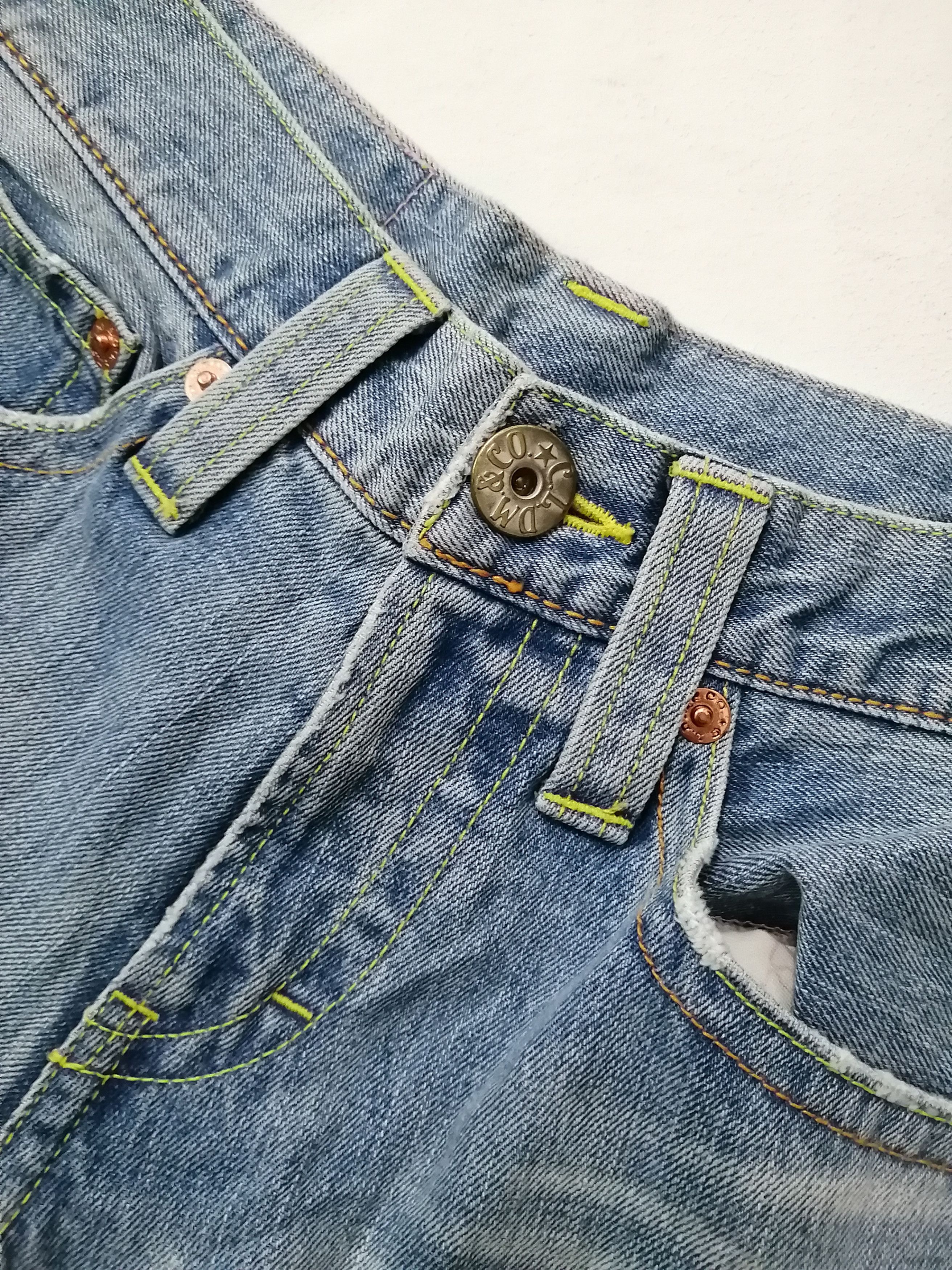 Japanese Brand COCOLULU Distressed Painted Jeans Size US 30 / EU 46 - 4 Thumbnail