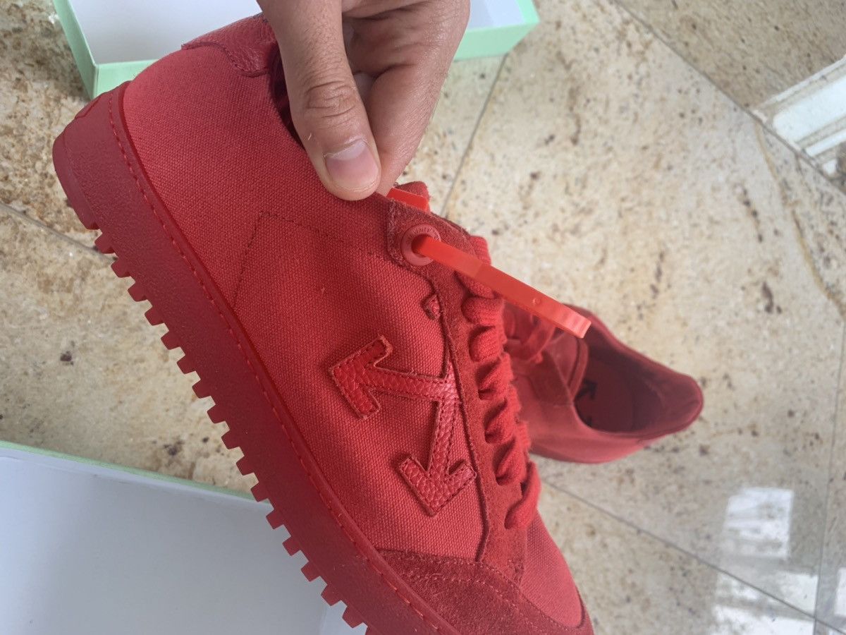 Off-White o1rshd1 2.0 Low Top Red Sneakers Size US 9 / EU 42 - 14 Thumbnail
