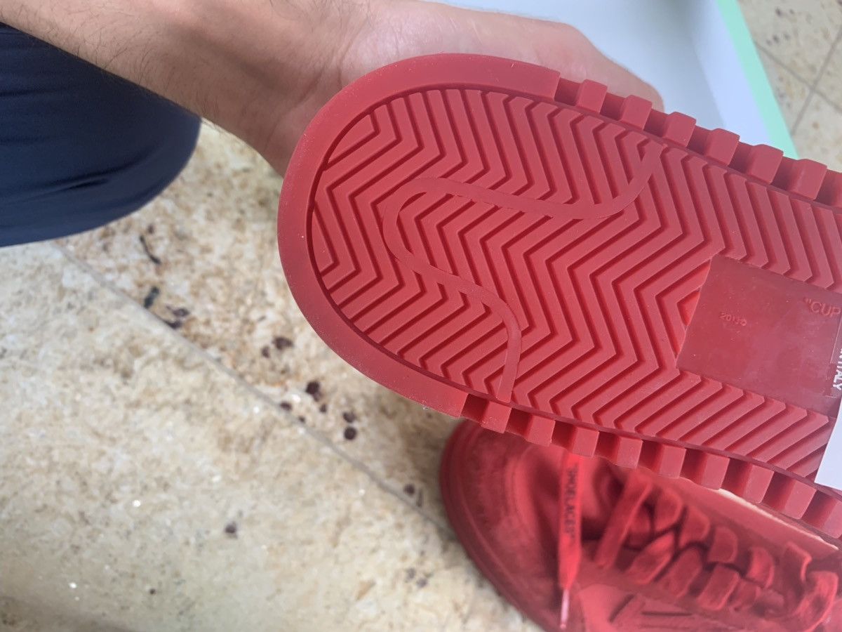 Off-White o1rshd1 2.0 Low Top Red Sneakers Size US 9 / EU 42 - 13 Thumbnail