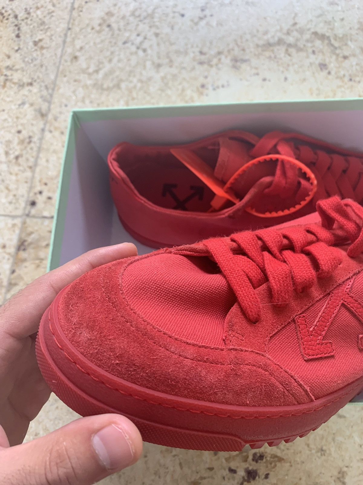 Off-White o1rshd1 2.0 Low Top Red Sneakers Size US 9 / EU 42 - 3 Thumbnail