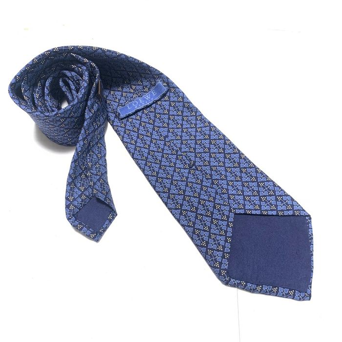 solid silver tie
