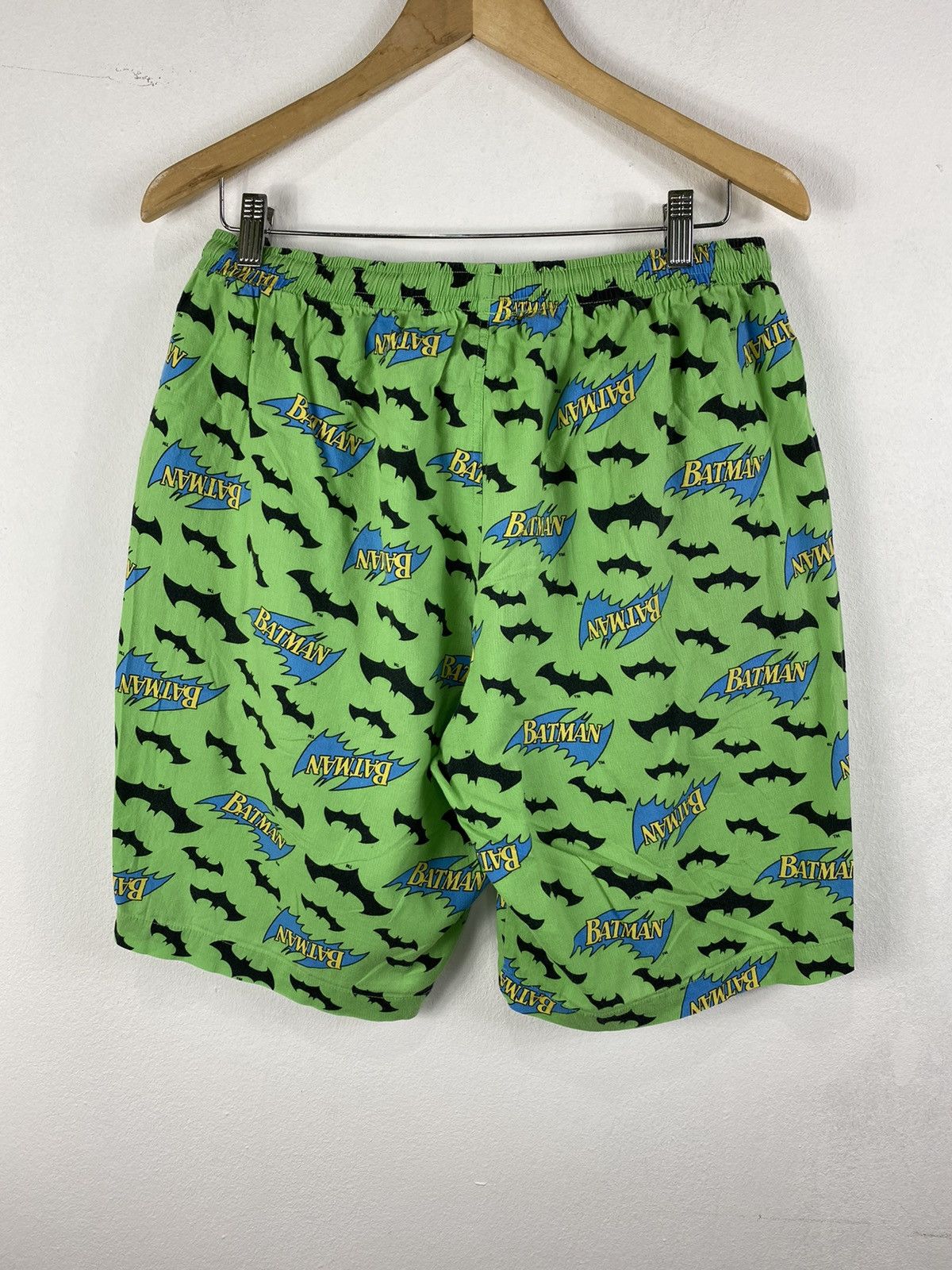DC Comics Dc Comics Batman Overprint short pants Size US 34 / EU 50 - 4 Thumbnail