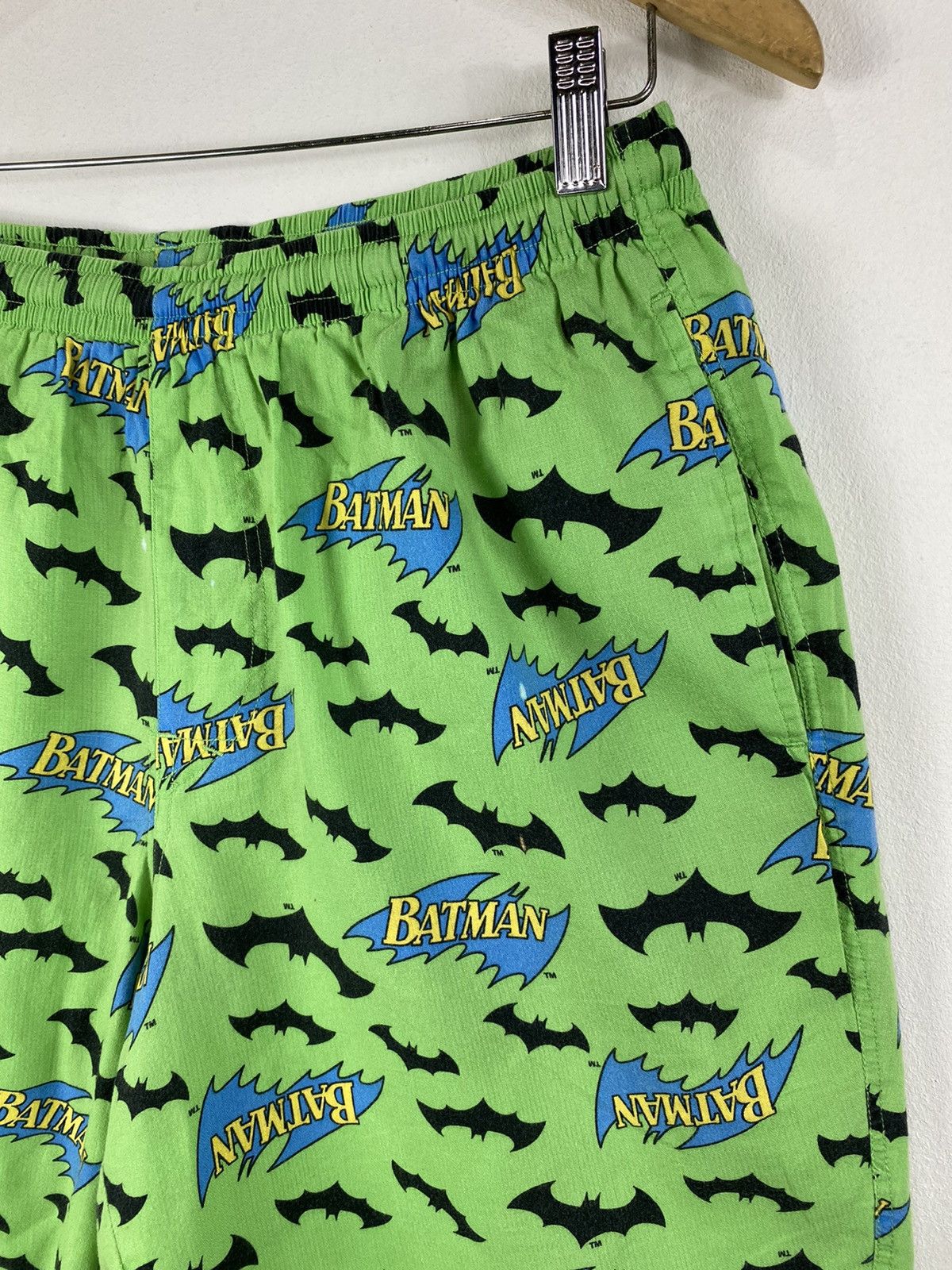 DC Comics Dc Comics Batman Overprint short pants Size US 34 / EU 50 - 3 Thumbnail