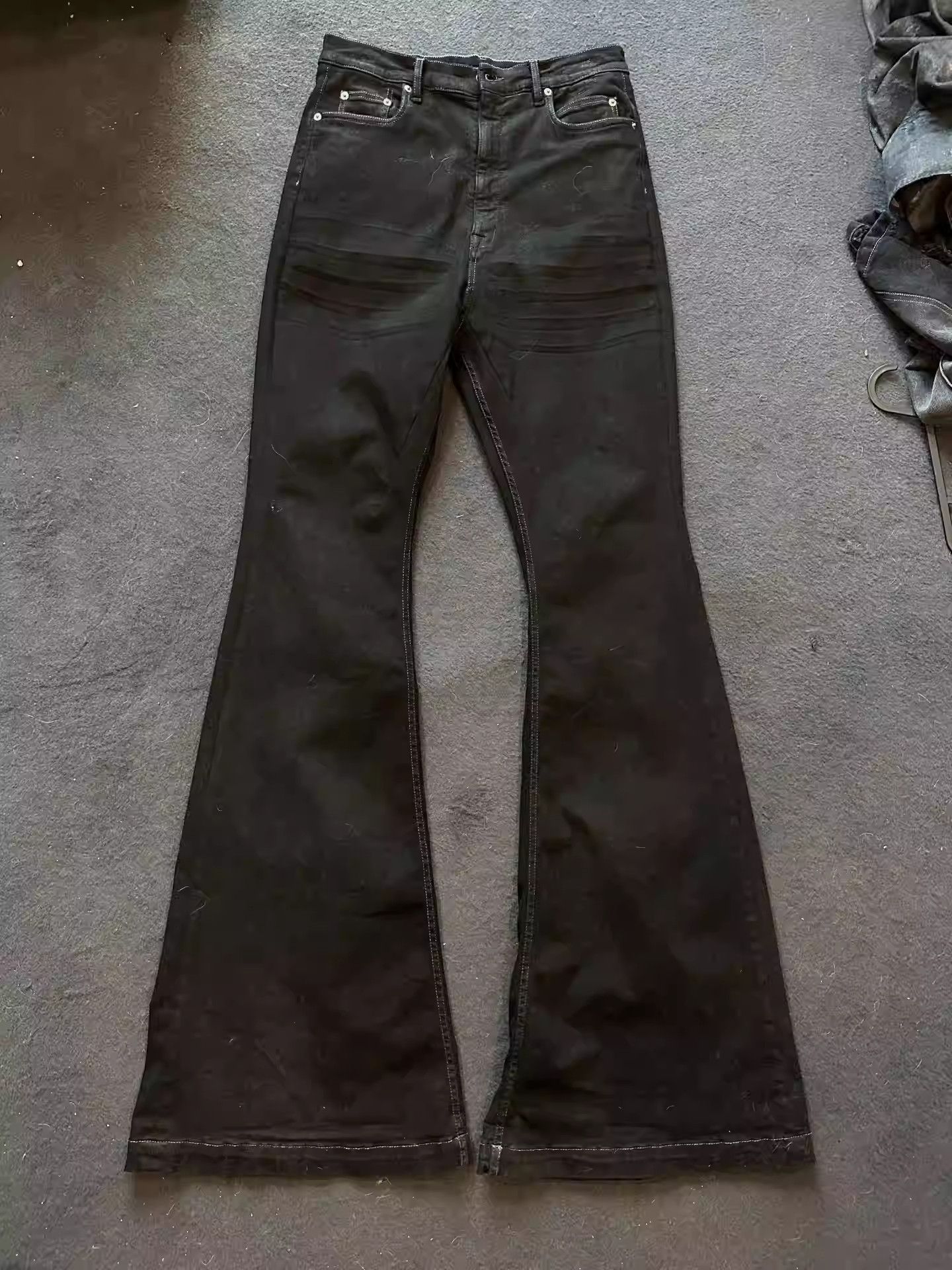 Rick Owens Rick Owens22FW dark wax bootcut flared pants Size US 31 - 1 Thumbnail