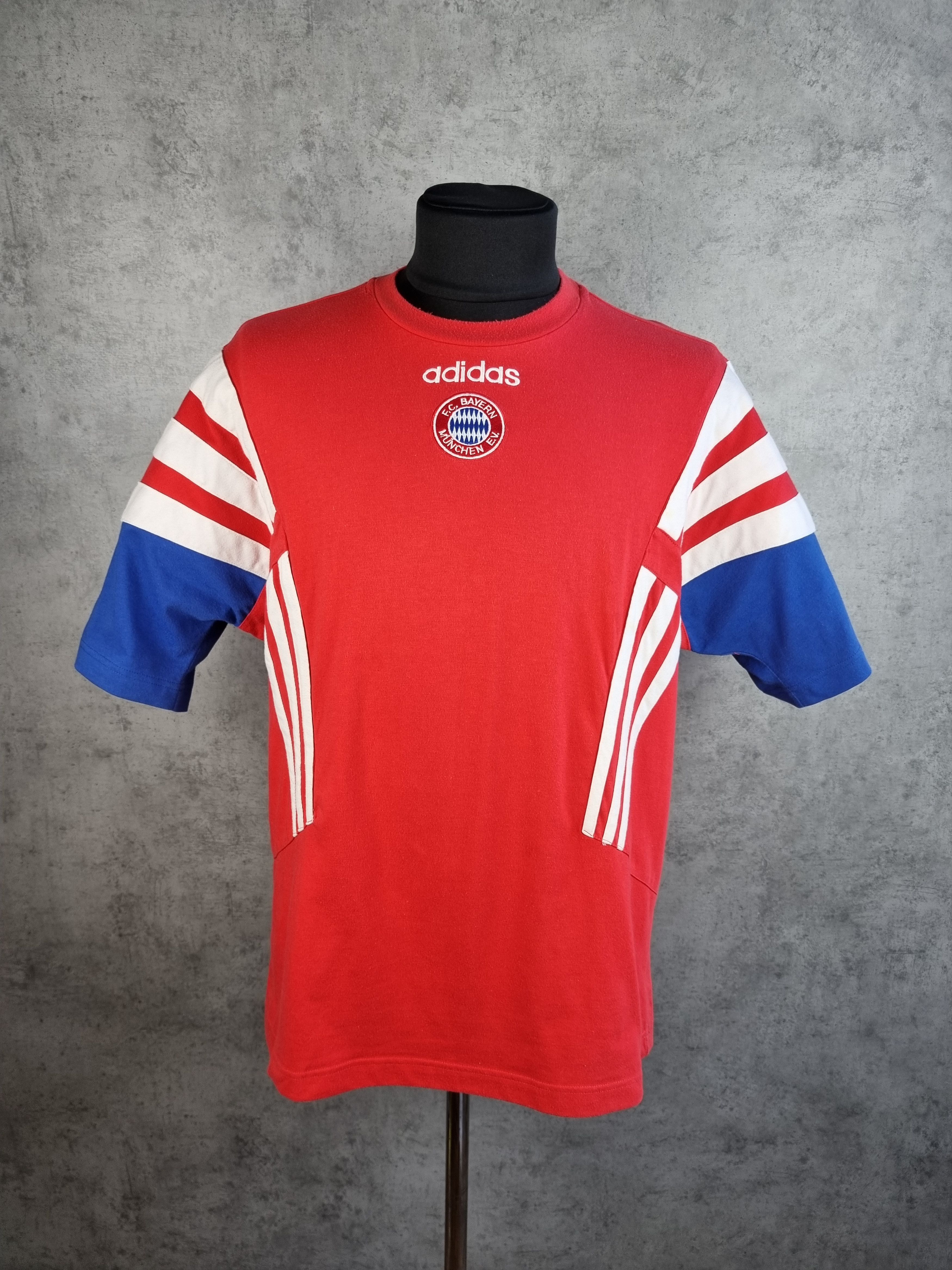 Adidas × Vintage Rare ADIDAS Vintage Bayern Munich Tee shirt 90s Size US L / EU 52-54 / 3 - 1 Thumbnail