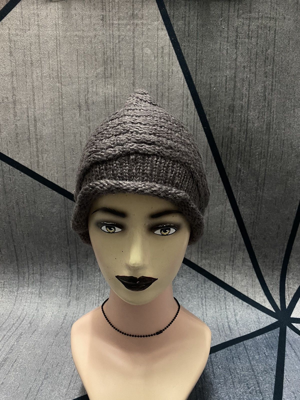 Japanese Brand Crocodile Small Logo Knitted Beanie Hat Size ONE SIZE - 3 Thumbnail