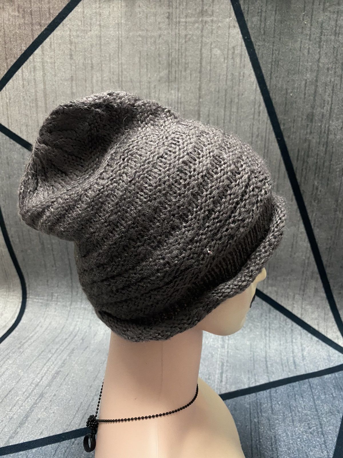 Japanese Brand Crocodile Small Logo Knitted Beanie Hat Size ONE SIZE - 2 Thumbnail
