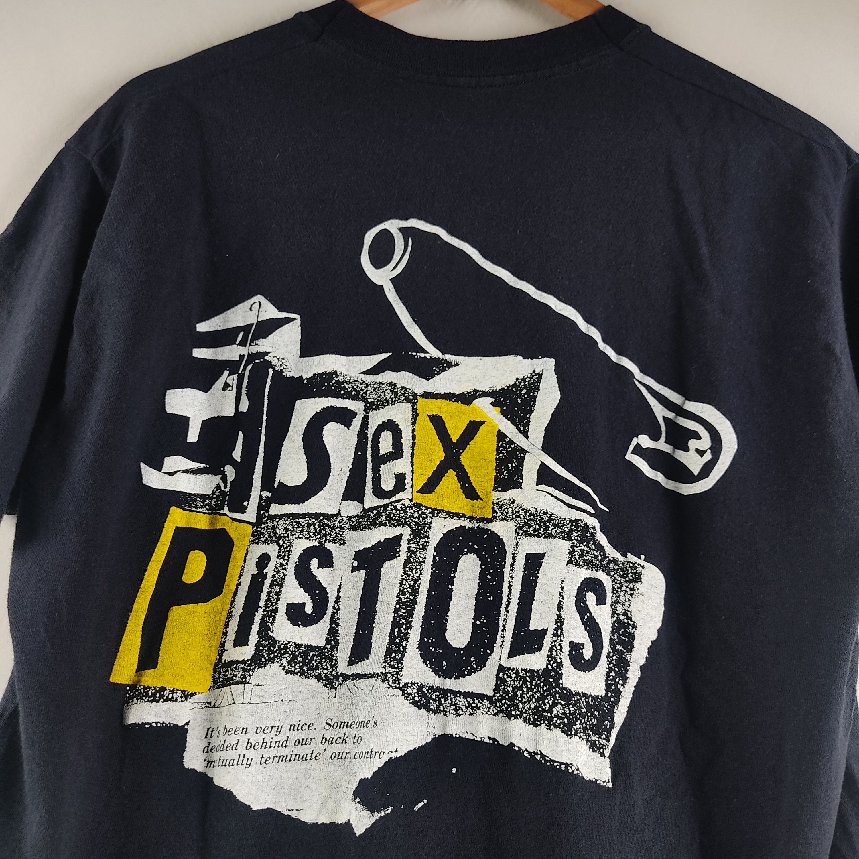 Band Tees 90s Sex Pistol's Sid Vicious Punk tee Size US L / EU 52-54 / 3 - 7 Thumbnail
