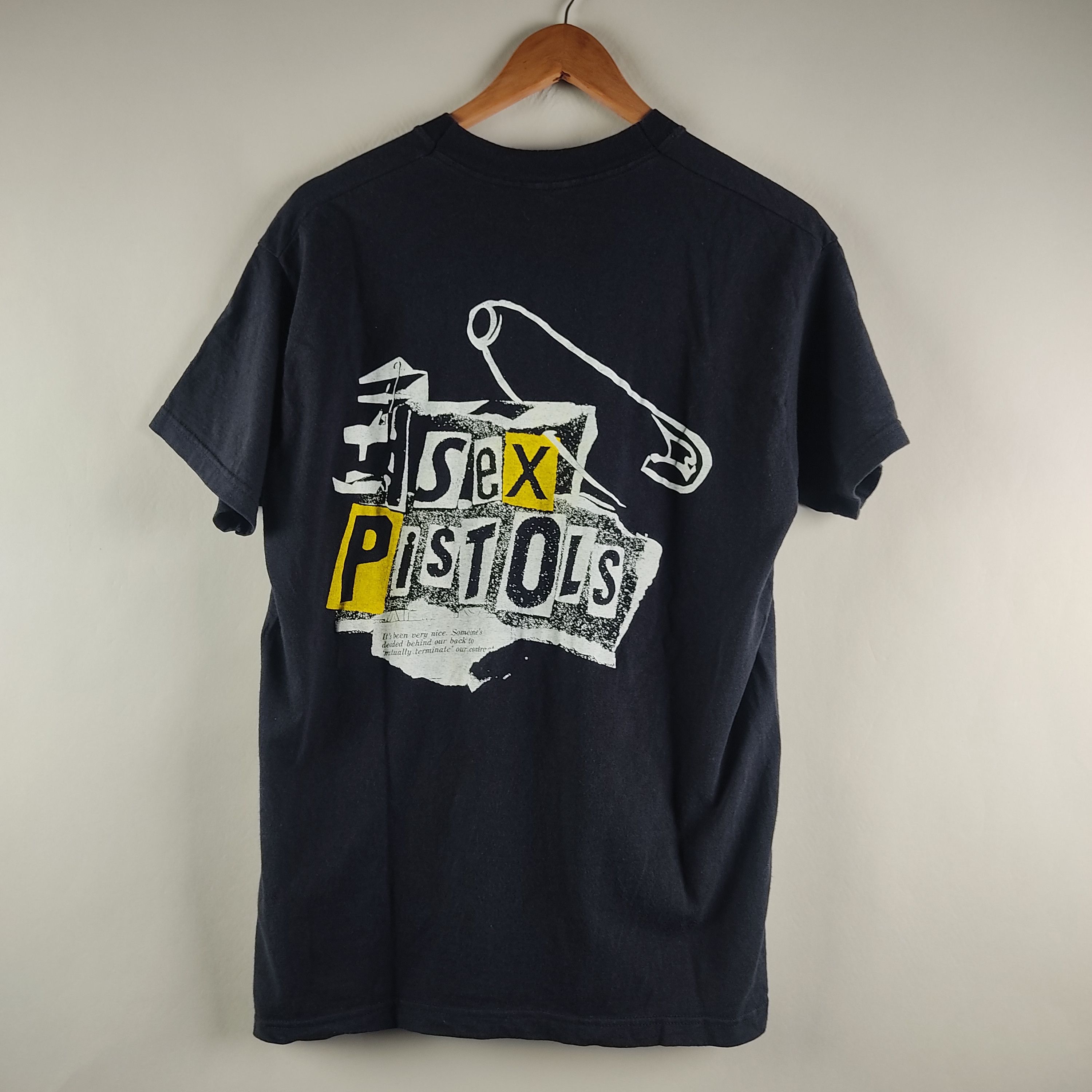 Band Tees 90s Sex Pistol's Sid Vicious Punk tee Size US L / EU 52-54 / 3 - 6 Thumbnail