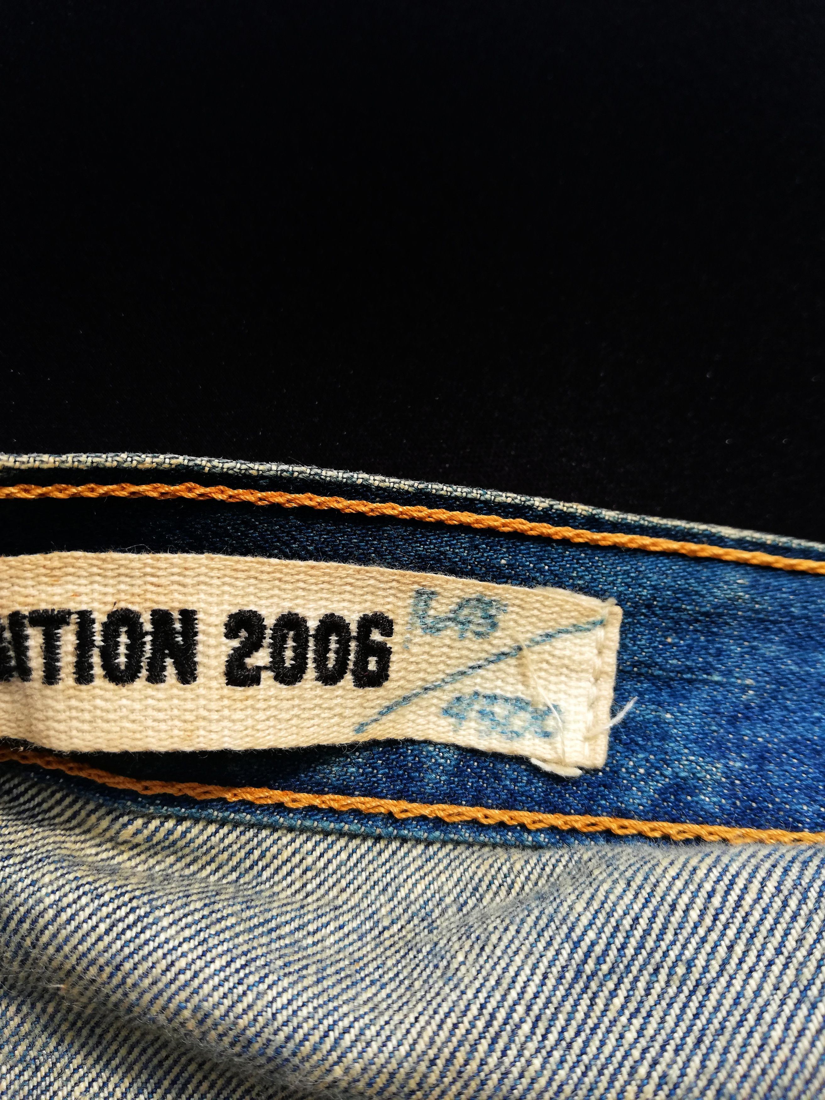 Levi's 🔥GRAIL AW06 Levi's Distressed Denim Limited Edition Jeans Size US 31 - 19 Thumbnail