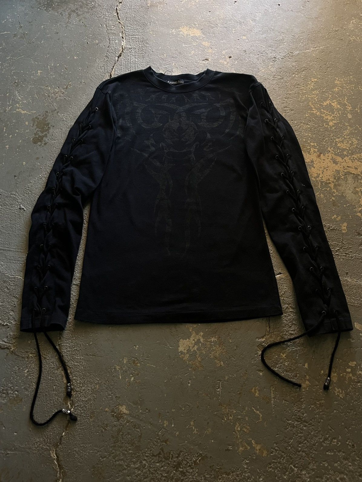 Yasuyuki Ishii 90’s Tribal Tattoo Lace-Up Long Sleeve Size US S / EU 44-46 / 1 - 3 Thumbnail