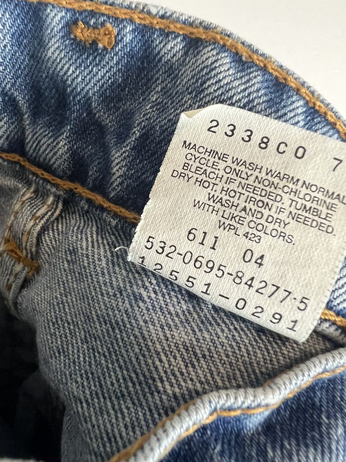 Levi's Vintage levis 551 size 4 petite denim jeans Size 25" / US 0 / IT 36 - 4 Thumbnail