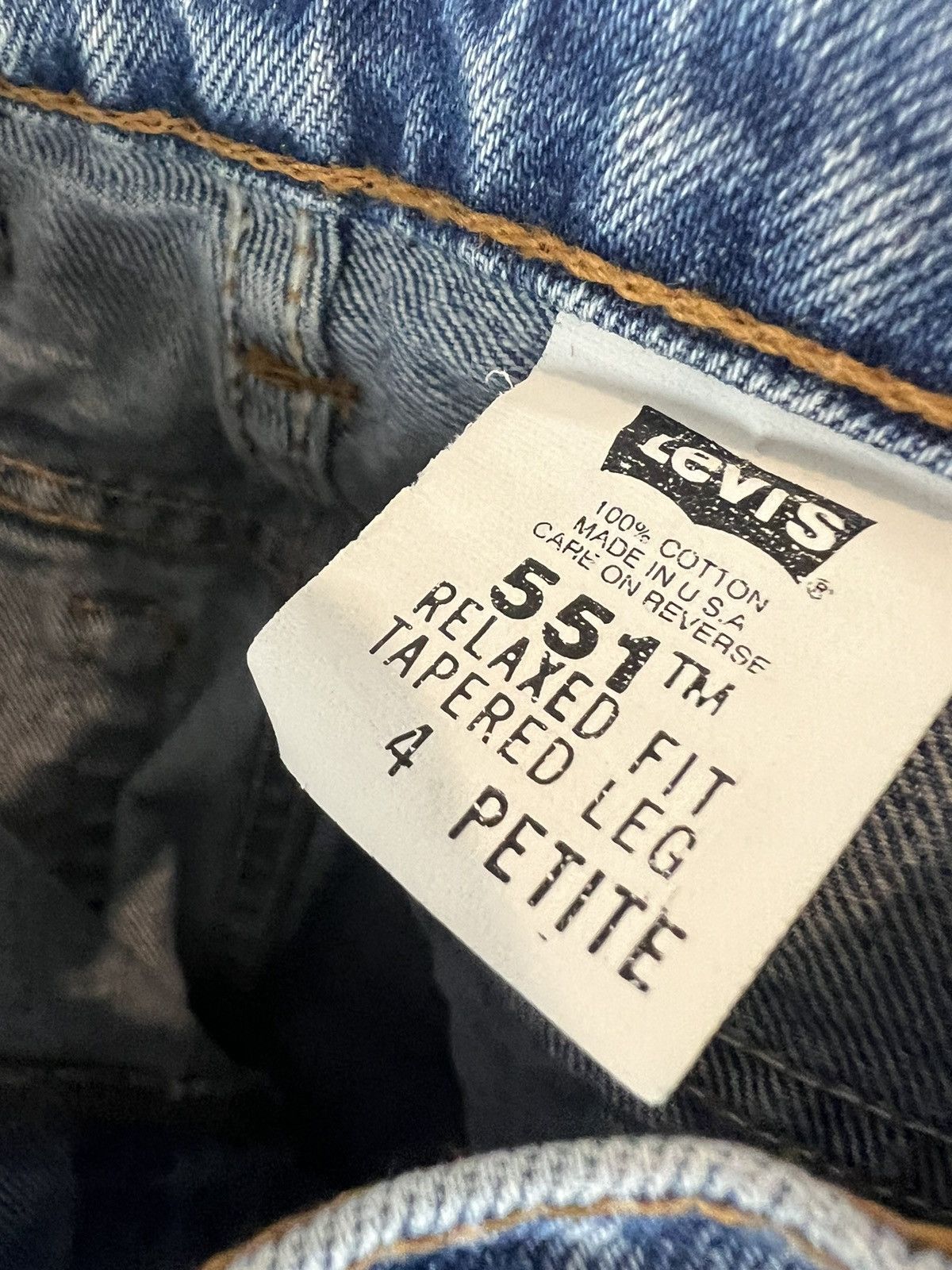 Levi's Vintage levis 551 size 4 petite denim jeans Size 25" / US 0 / IT 36 - 5 Thumbnail