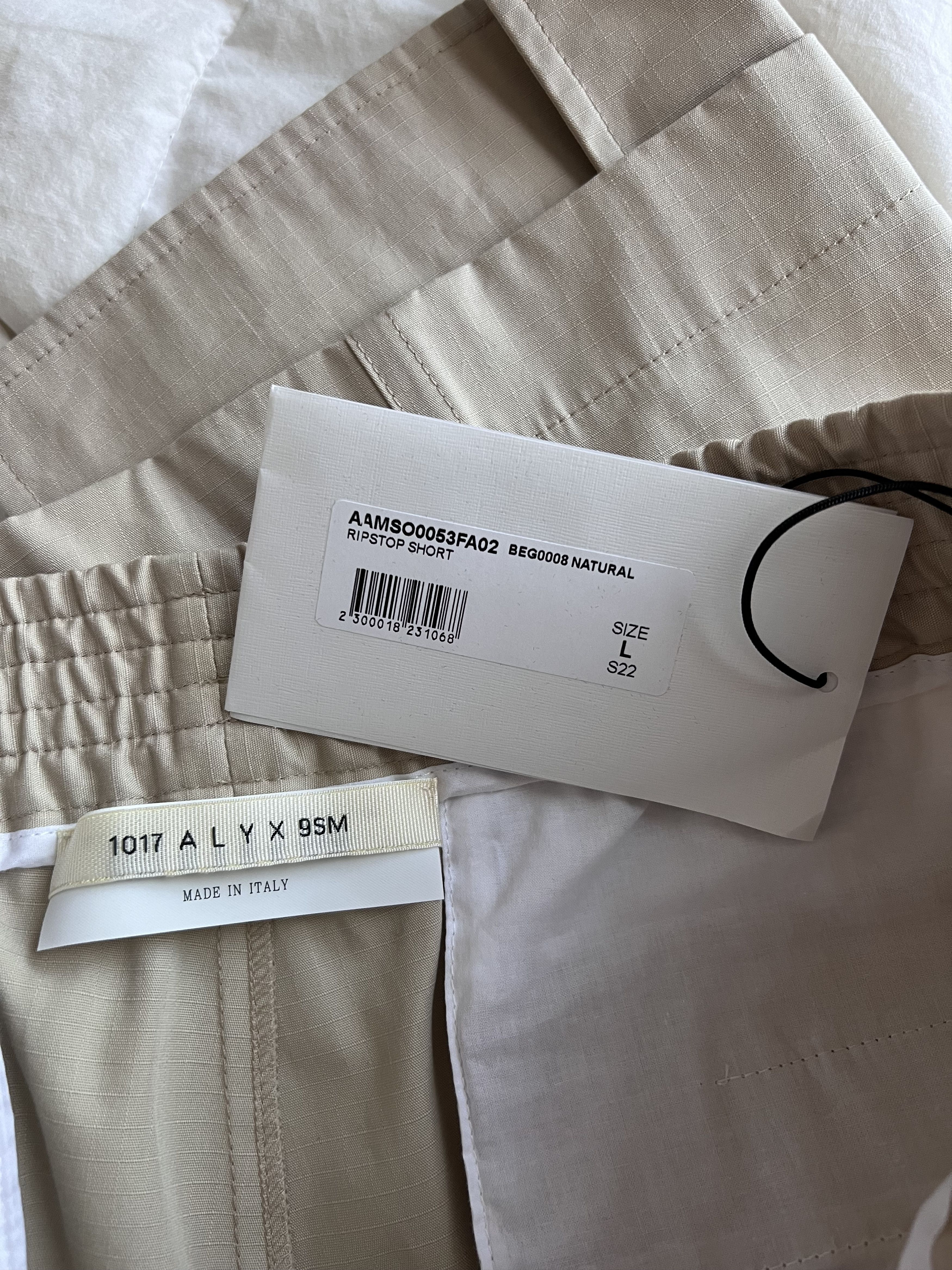 1017 ALYX 9SM 1017 Alyx 9SM Ripstop Shorts in Beige Size US 34 / EU 50 - 7 Thumbnail