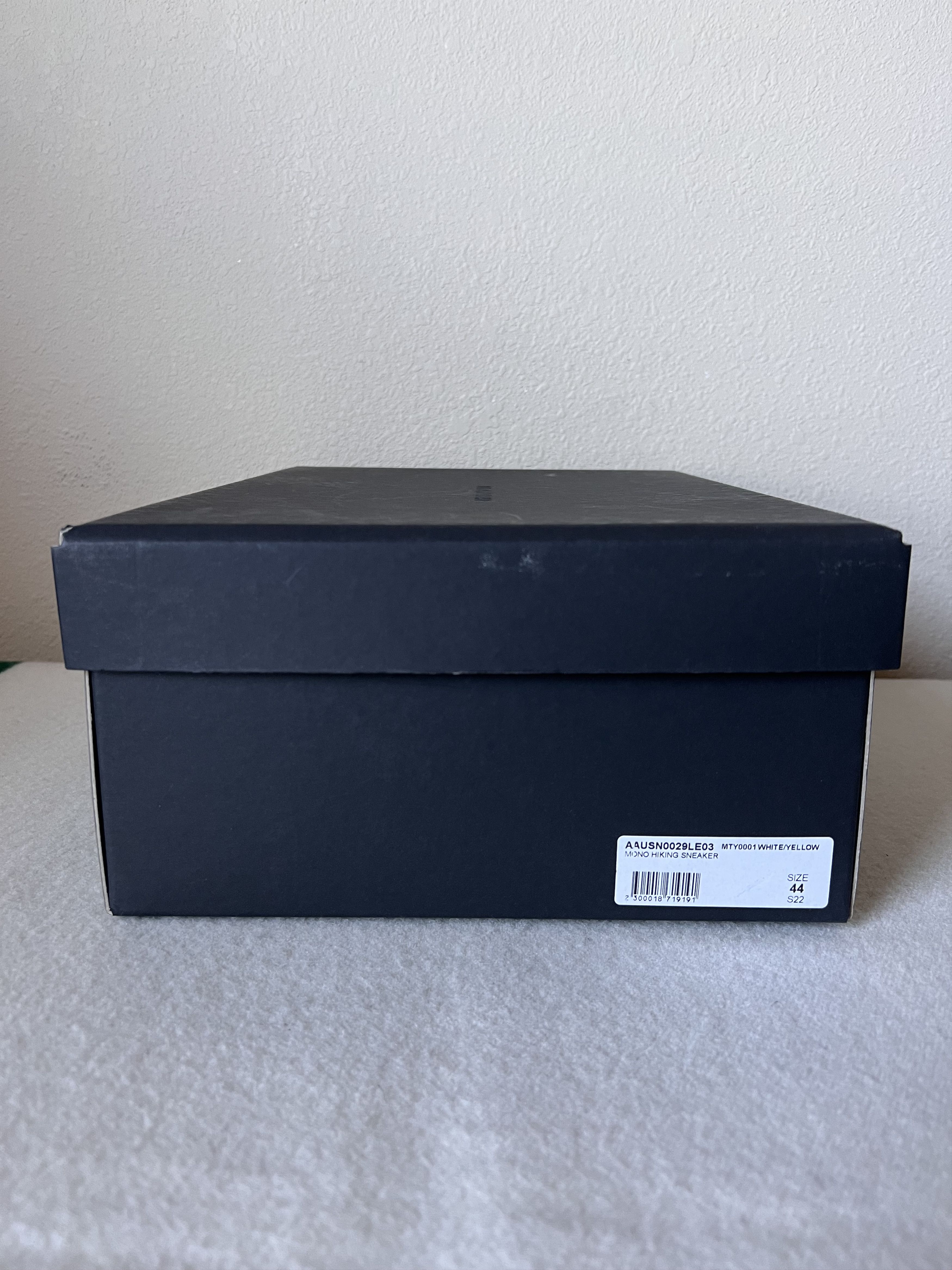 1017 ALYX 9SM 1017 Alyx 9SM Mono Hiking Sneaker in White Yellow Size US 11 / EU 44 - 7 Thumbnail