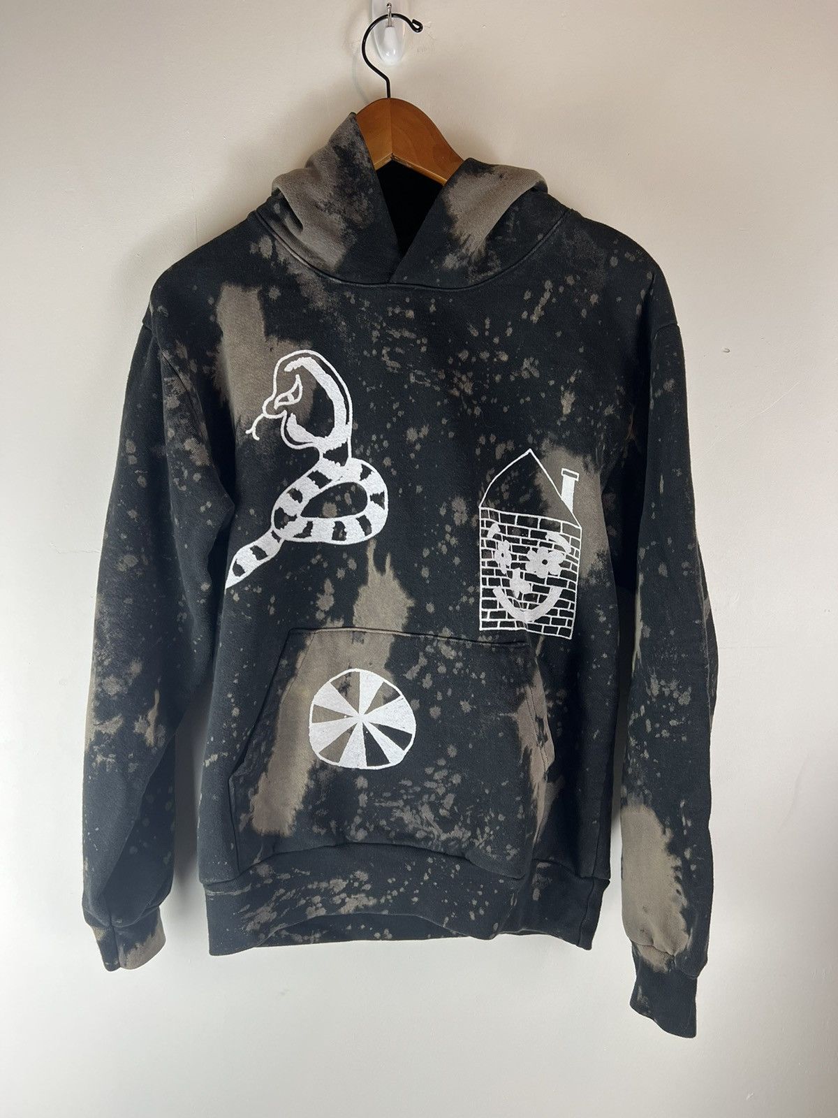 [UMB X Slam Jam] Destroyed Hoodie ★ 大人気 UMB X Slam Jam] Destroyed Hoodie ☆ 大人気 (UMBRO/パーカー