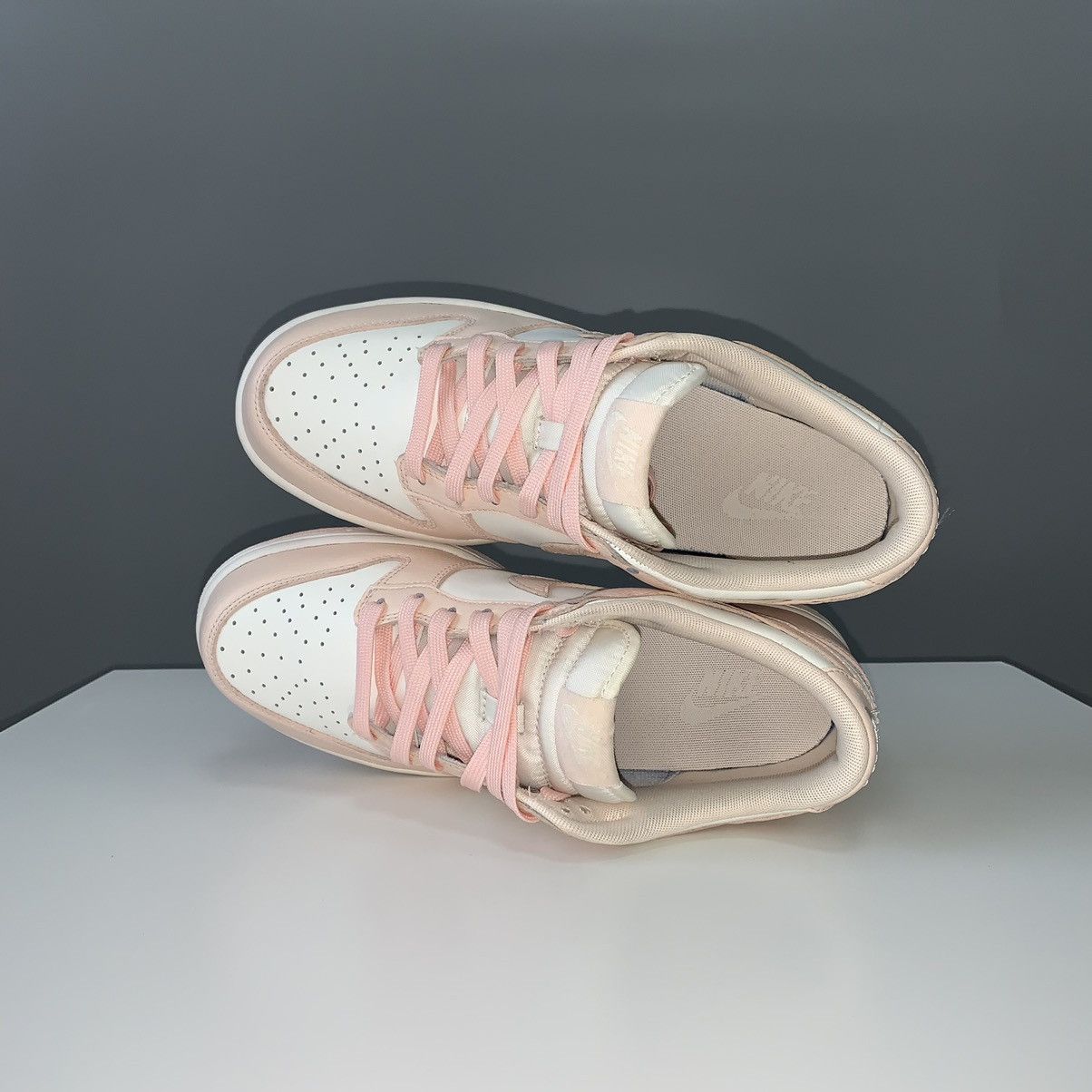 Nike 2016 Nike Dunk Low Sail Sunset Tint Size US 7 / EU 40 - 14 Thumbnail