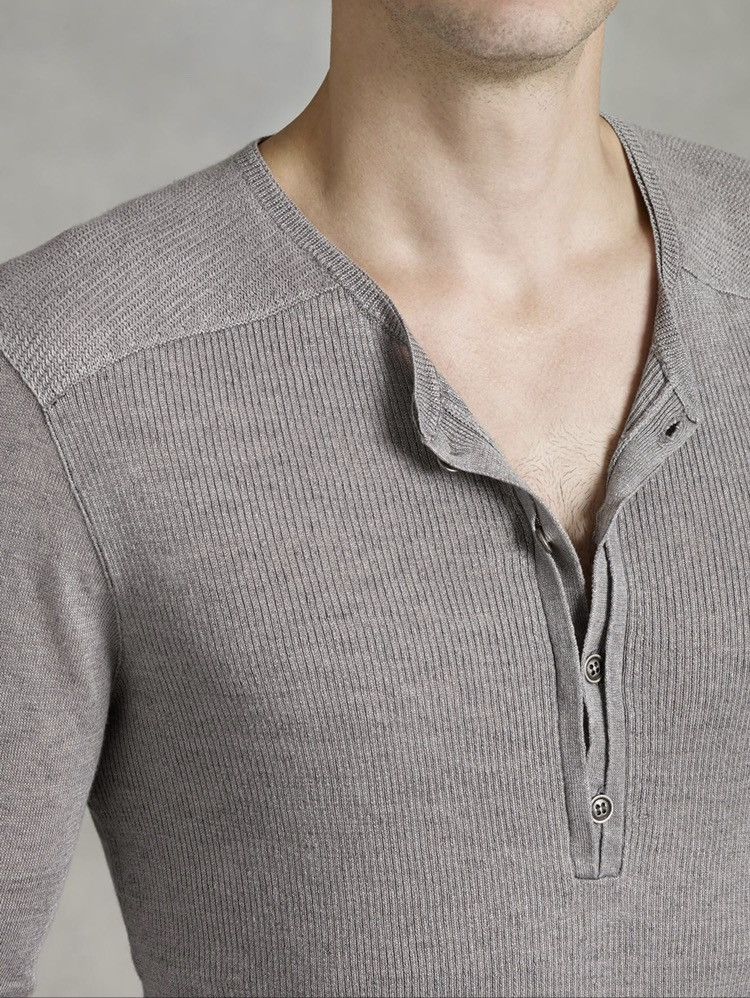 John Varvatos Linen Henley. Medium. Size US M / EU 48-50 / 2 - 2 Thumbnail