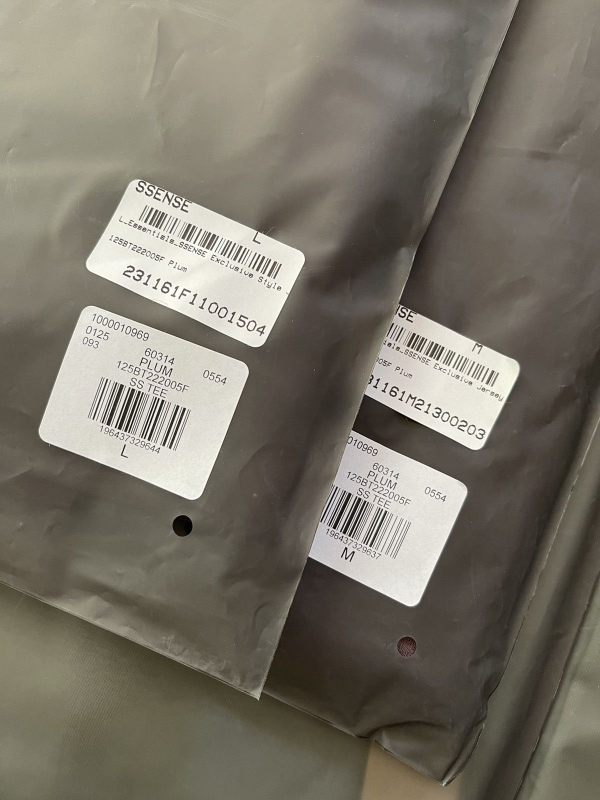 Essentials × FOG × Fear of God FOG - Essentials Fear Of God Plum SS23 T-Shirt Sz (M) Size US M / EU 48-50 / 2 - 7 Thumbnail