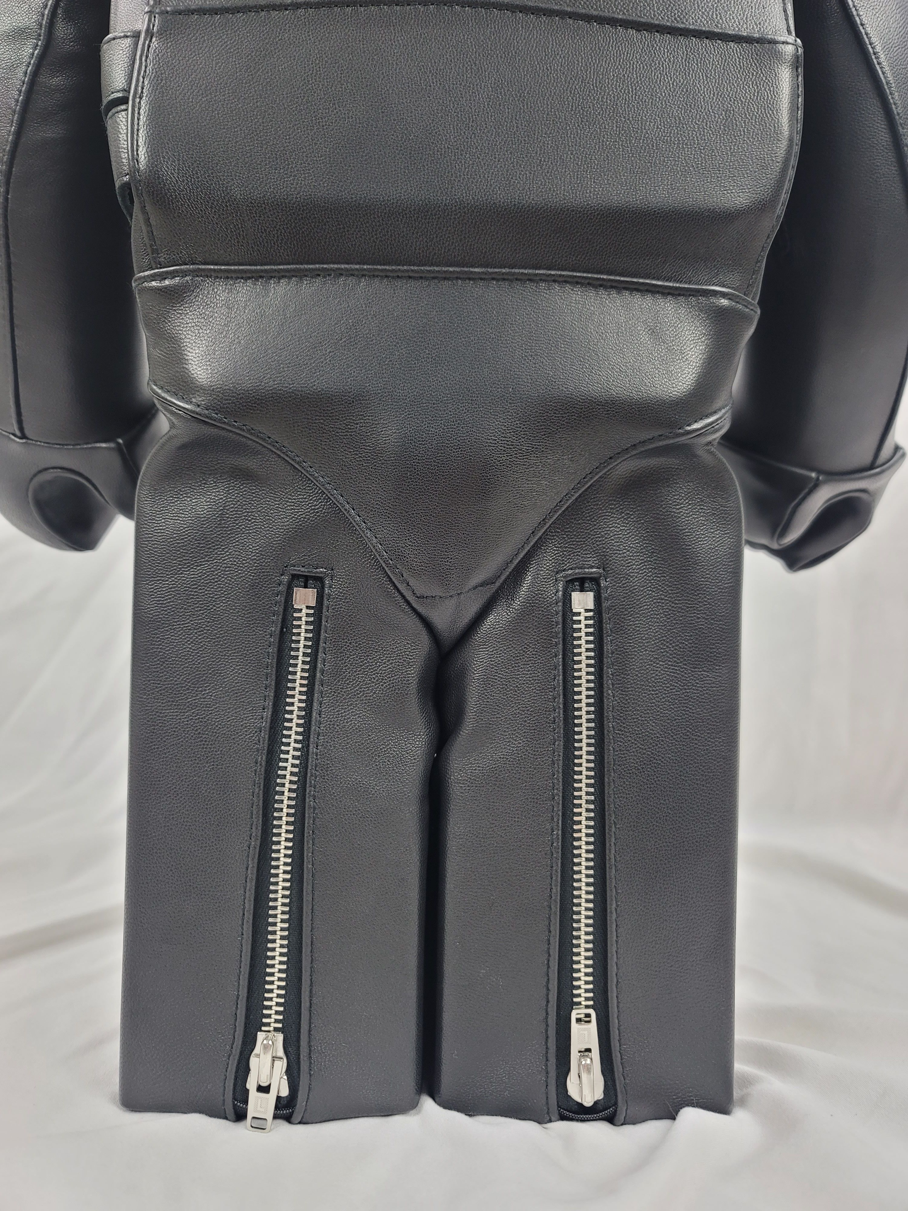 Lewis Leathers Medicom Toy 2019 Black Lewis Leathers × BE@RBRICK 1000% Size ONE SIZE - 9 Thumbnail