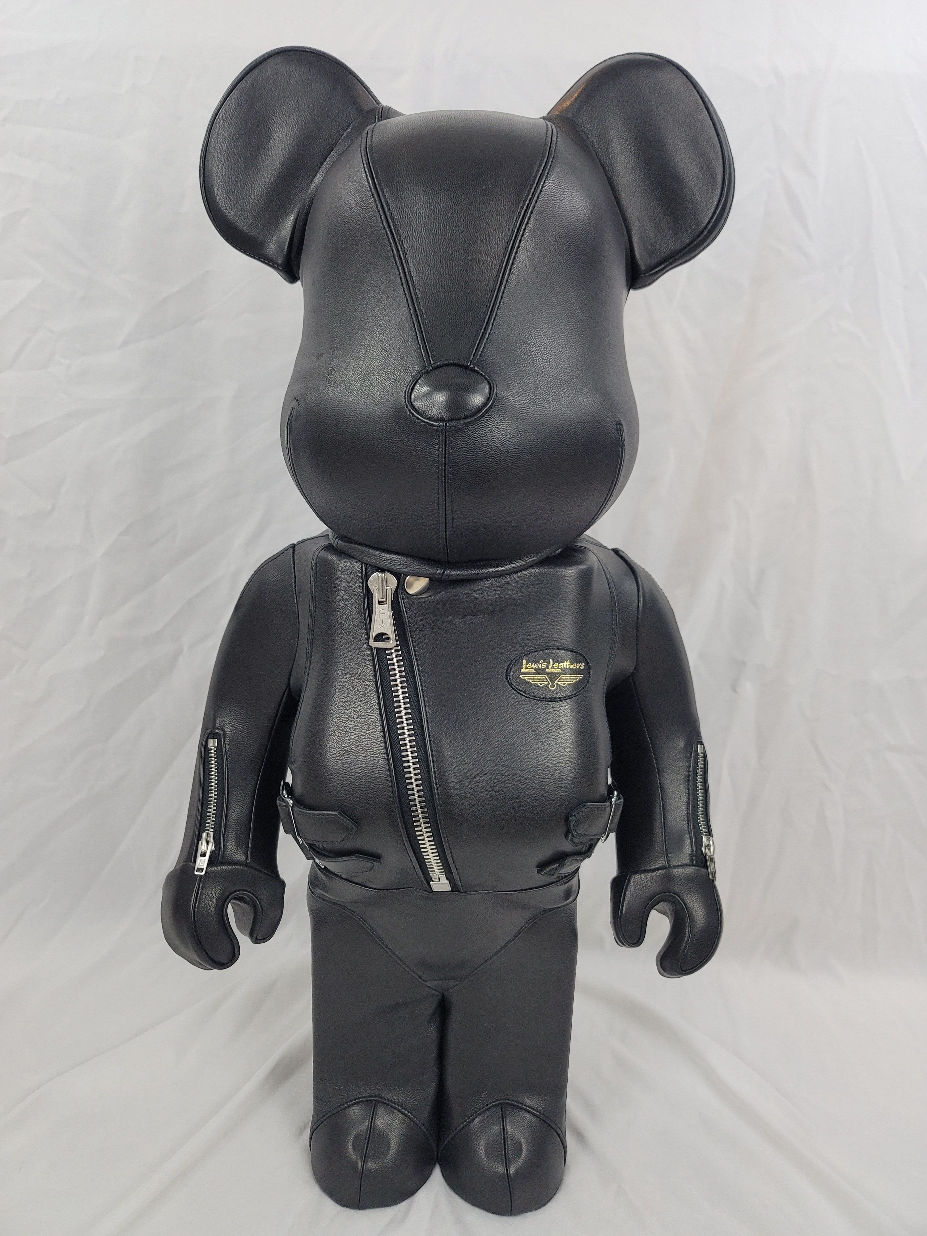 Lewis Leathers Medicom Toy 2019 Black Lewis Leathers × BE@RBRICK 1000% Size ONE SIZE - 1 Thumbnail