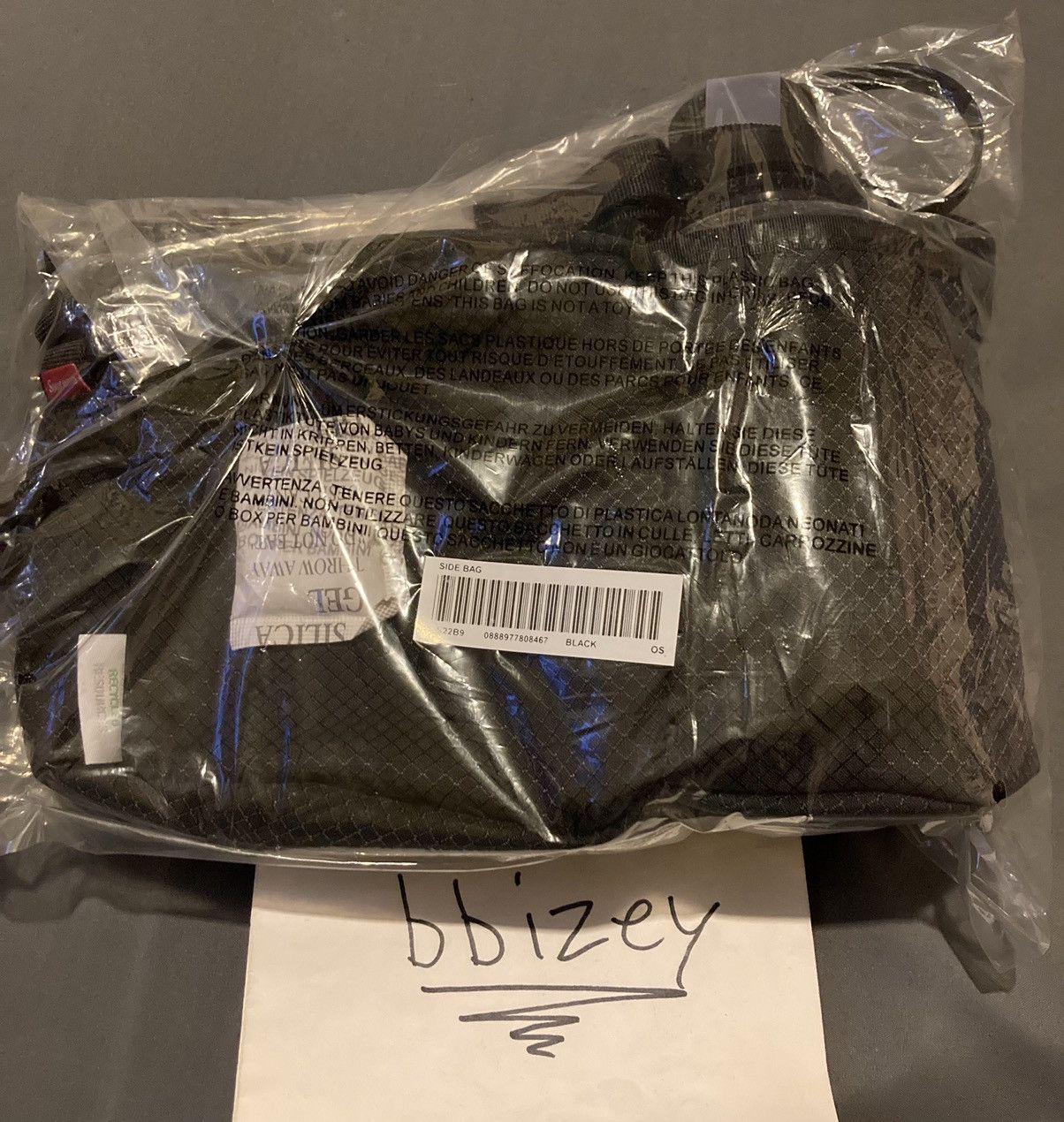 Supreme Supreme Side Bag Black With Bottle SS22 Size ONE SIZE - 3 Thumbnail