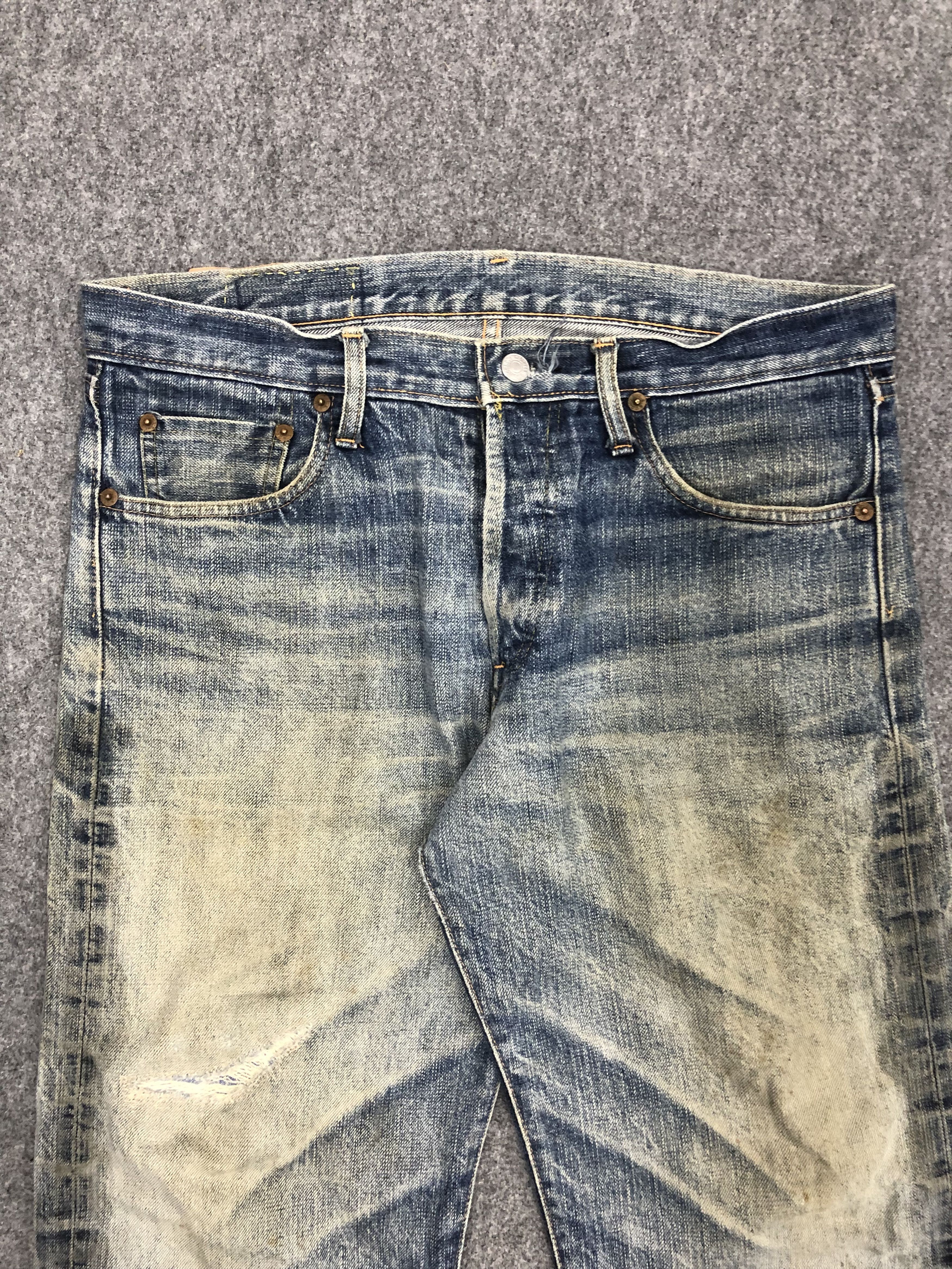 Levi's Vintage 90s Levis 501 Faded Blue Jeans DP1043 Size US 35 - 2 Thumbnail