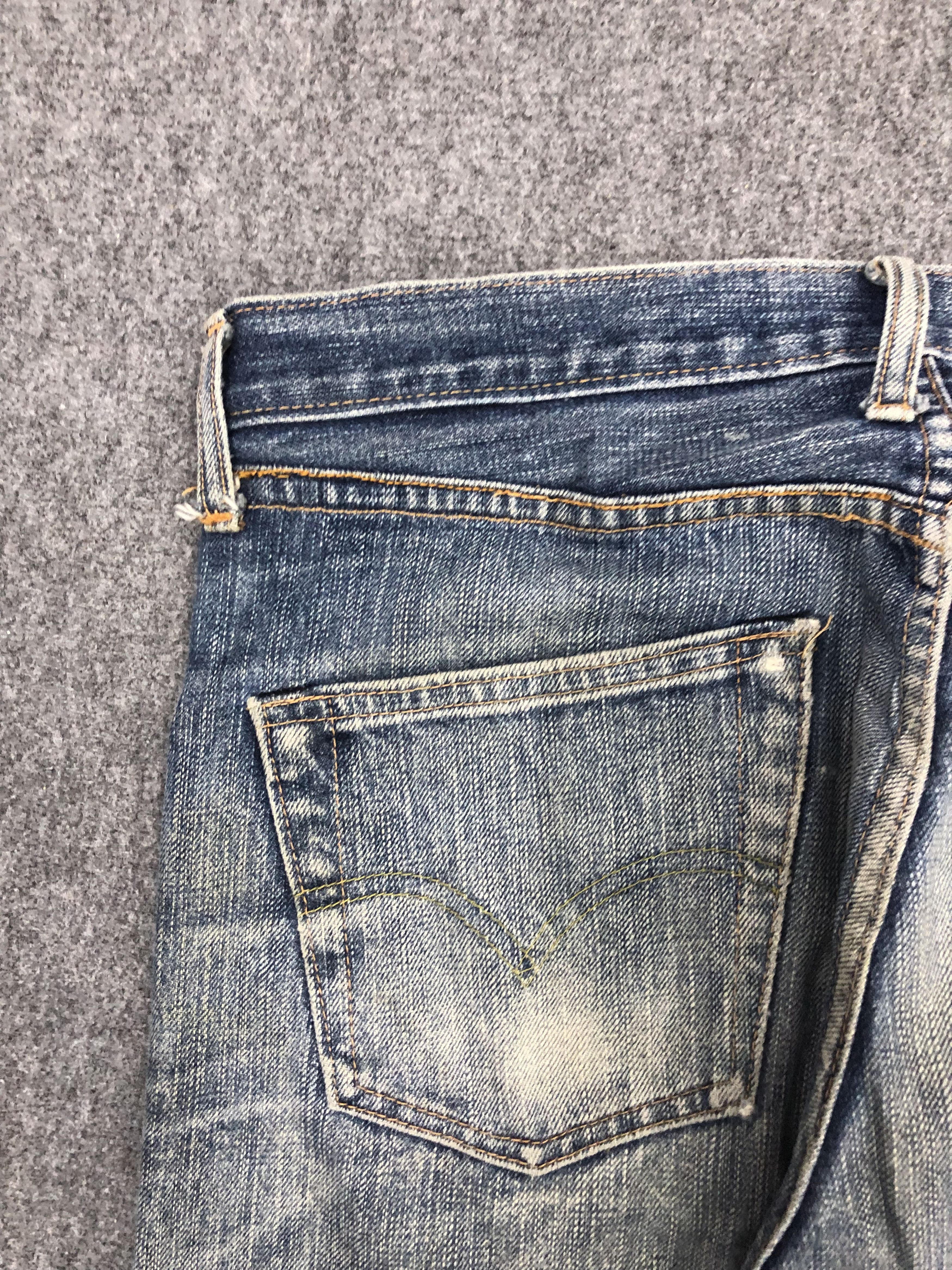 Levi's Vintage 90s Levis 501 Faded Blue Jeans DP1043 Size US 35 - 15 Thumbnail