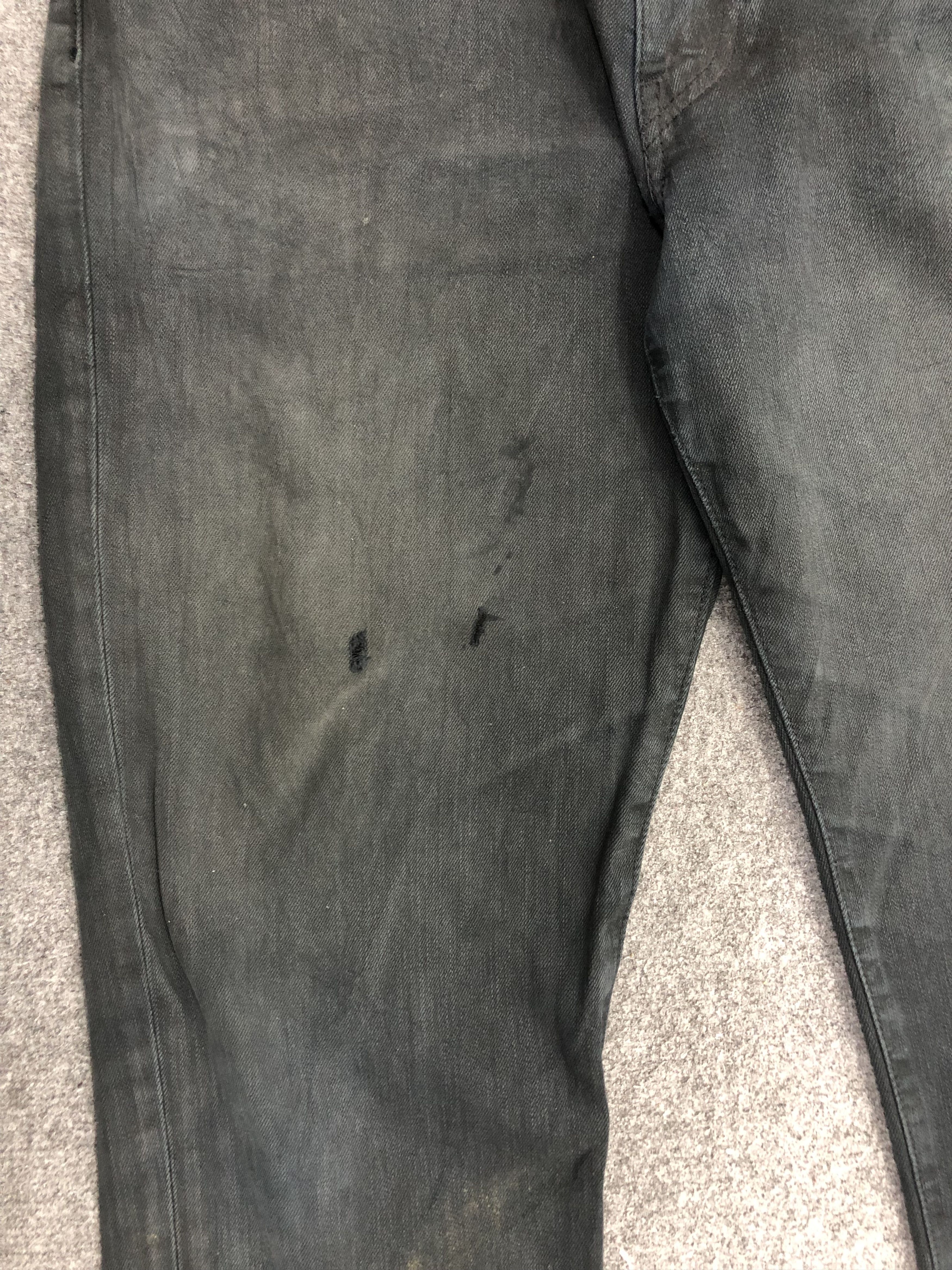 Levi's Vintage Levis 511 Faded Black Jeans DP1040 Size US 37 - 12 Thumbnail