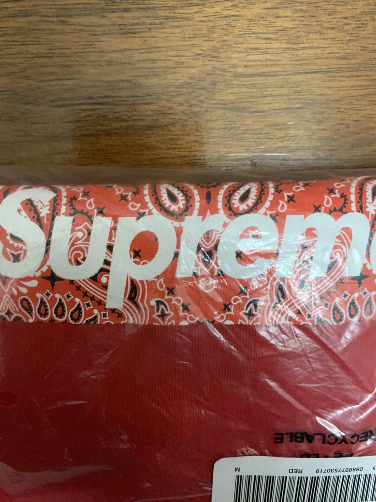 Supreme Supreme ‘Bandanna Box Logo Tee’ Red Medium Size US M / EU 48-50 / 2 - 4 Thumbnail