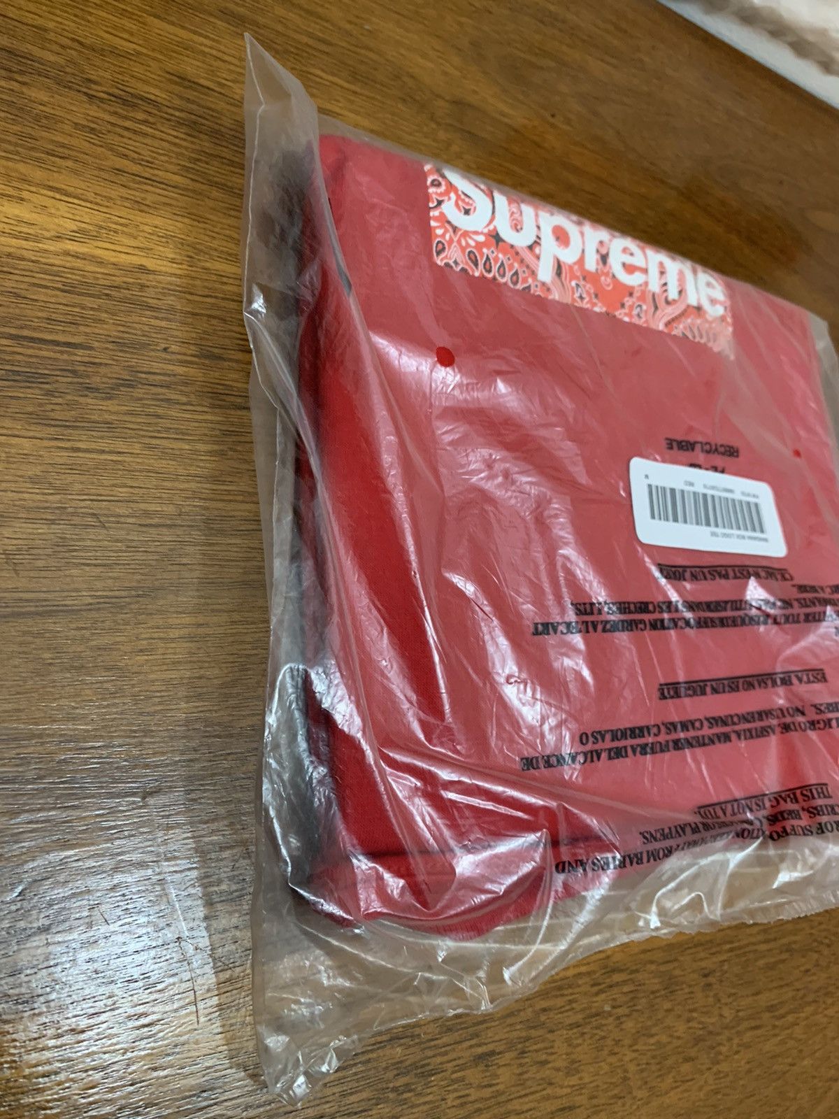 Supreme Supreme ‘Bandanna Box Logo Tee’ Red Medium Size US M / EU 48-50 / 2 - 7 Thumbnail