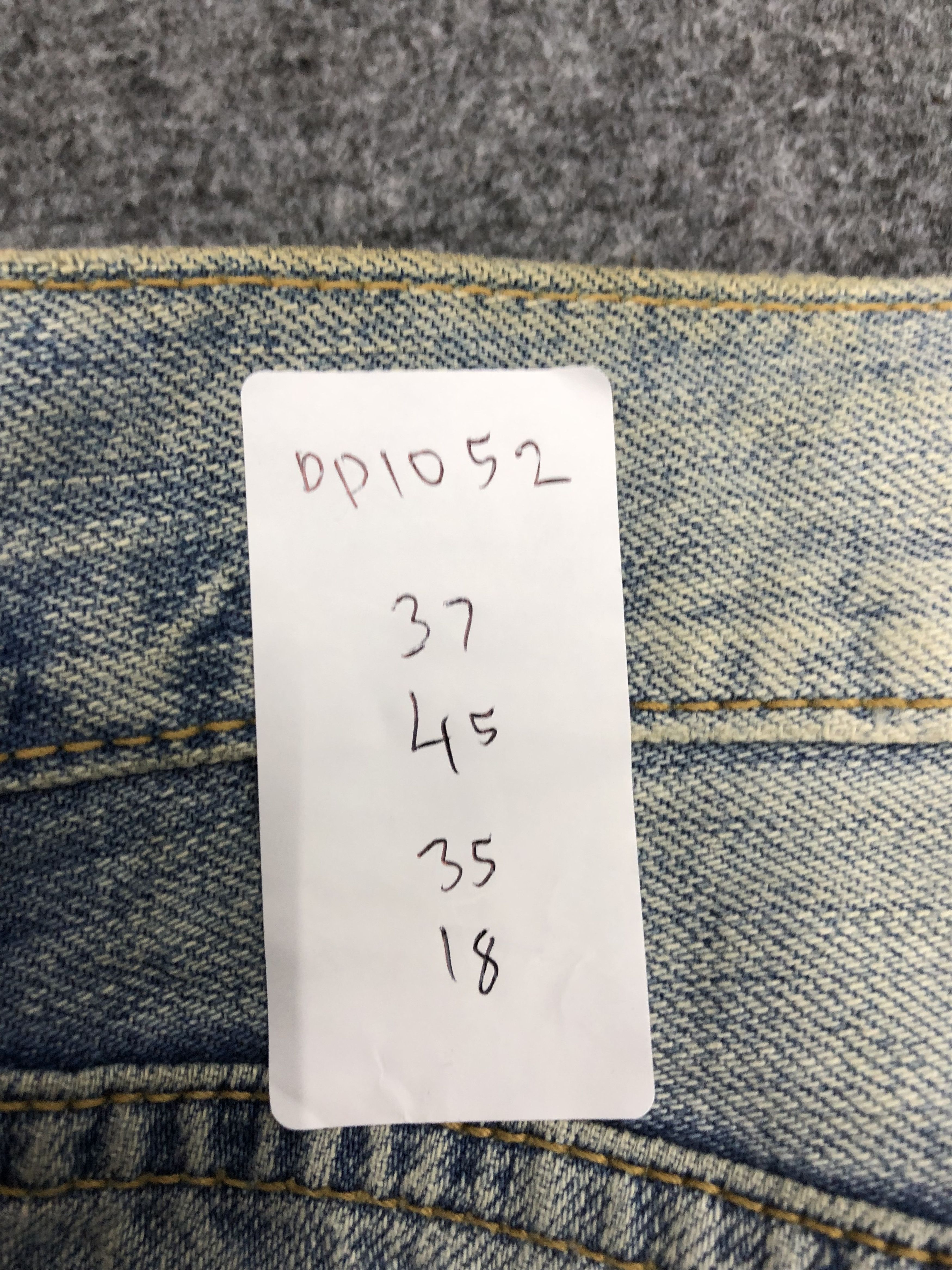Levi's × Vintage Vintage Levis 501 Faded Blue Jeans Size US 37 - 16 Thumbnail