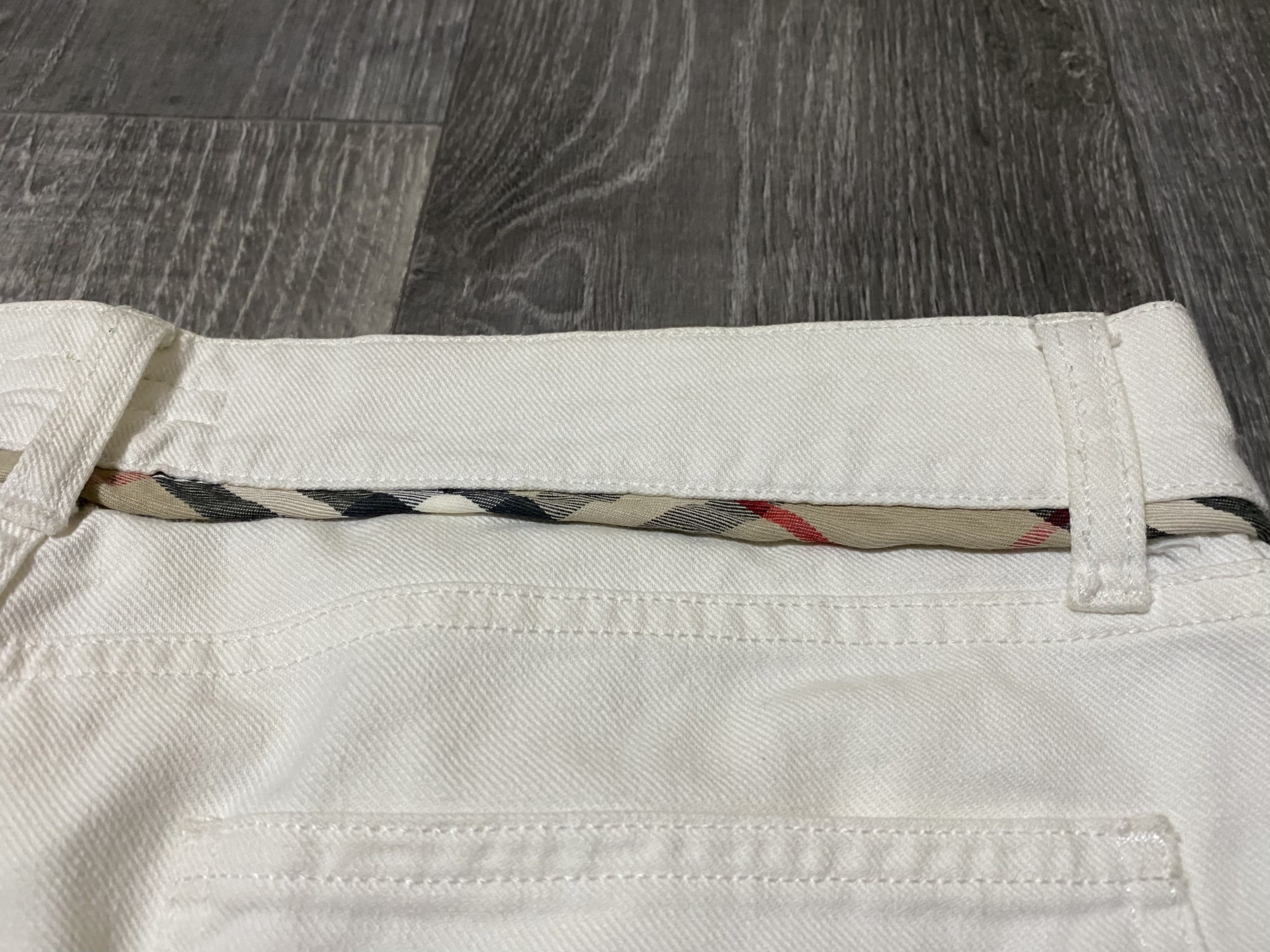 Burberry Women's Burberry London White Flared Jeans Denim Nova Check Size 28" / US 6 / IT 42 - 7 Thumbnail