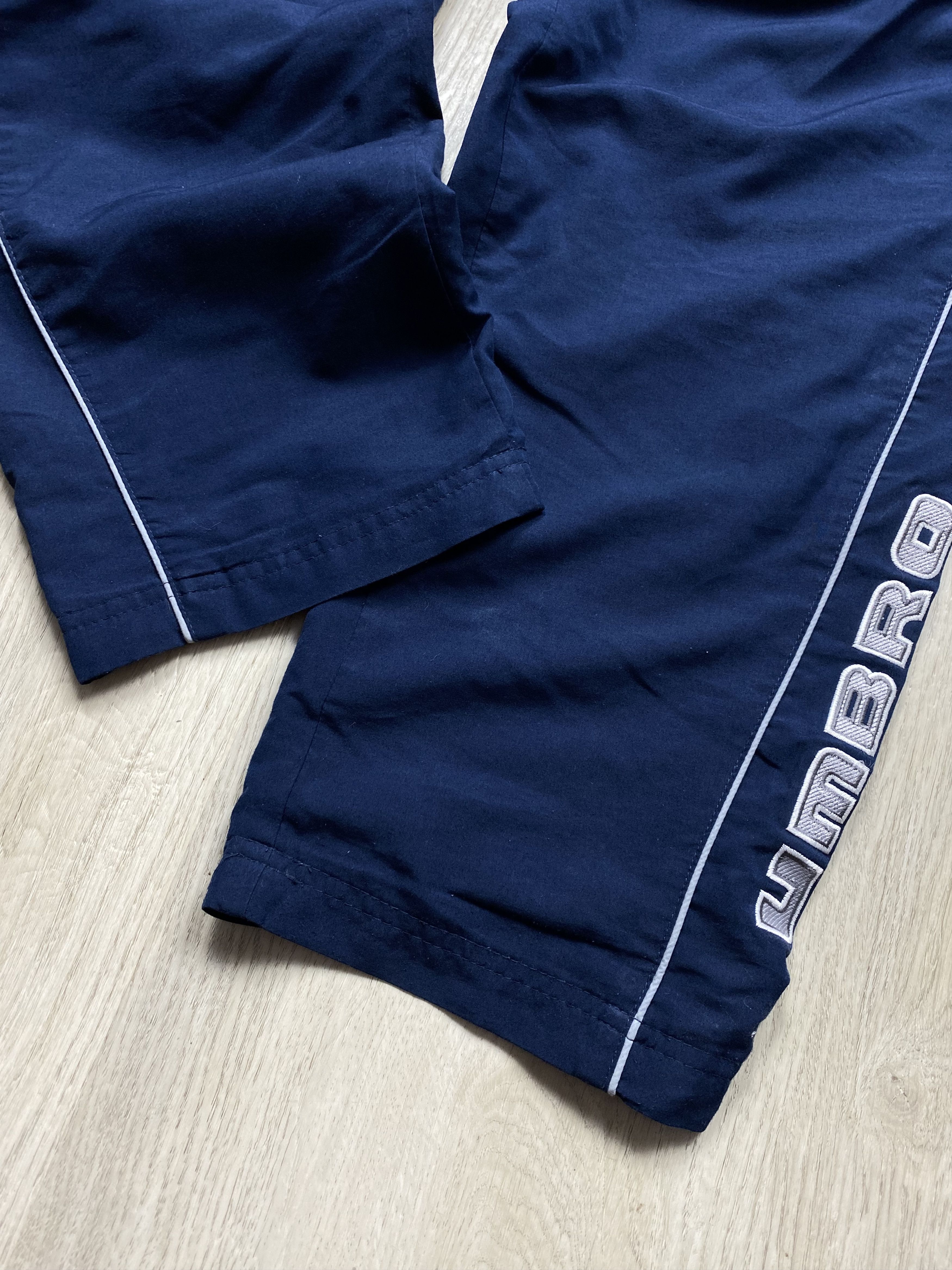 Umbro Umbro Vintage Mens Nylon Parachute Baggy Pants Drill style Size US 32 / EU 48 - 3 Thumbnail