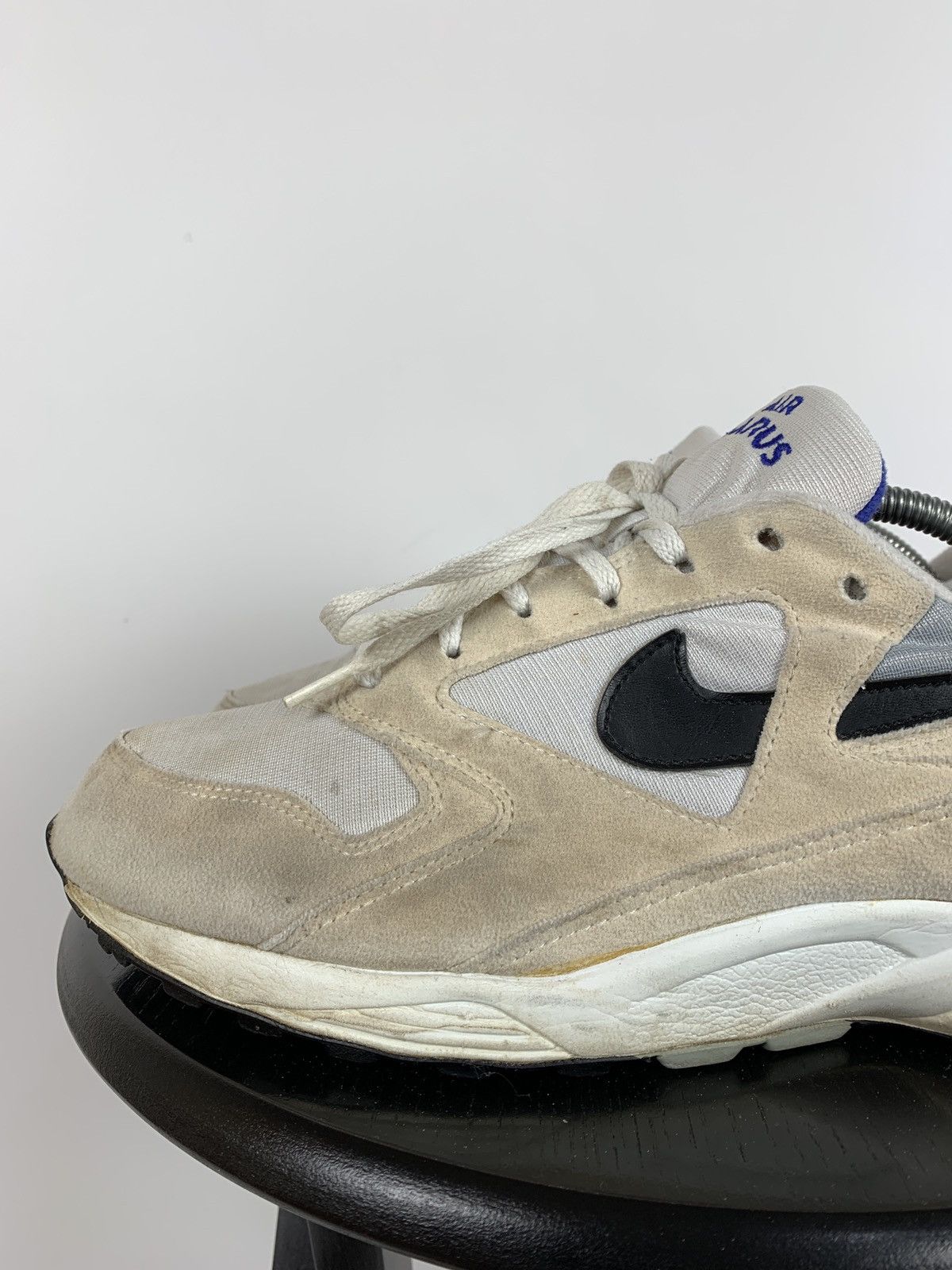 Nike 90s Vintage Nike Air Icarus Low Top Sneakers Size US 9.5 / EU 42-43 - 12 Thumbnail