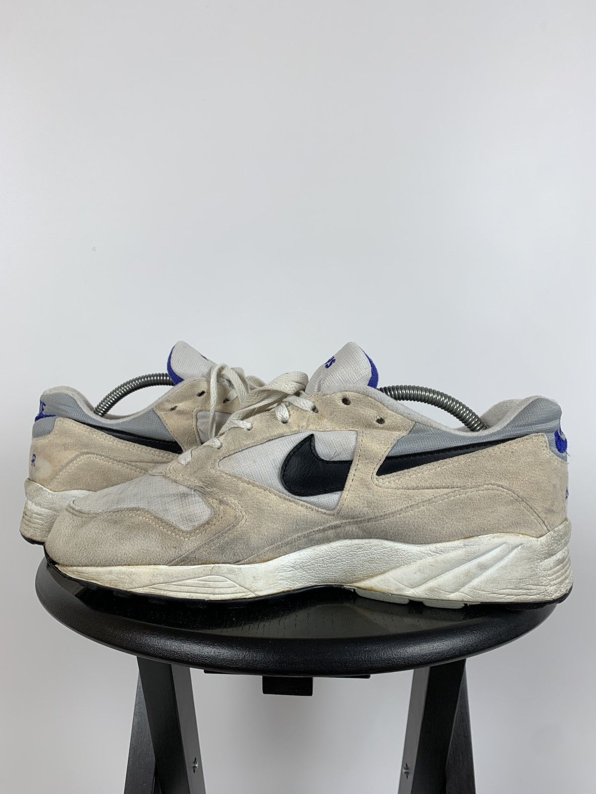 Nike 90s Vintage Nike Air Icarus Low Top Sneakers Size US 9.5 / EU 42-43 - 4 Thumbnail